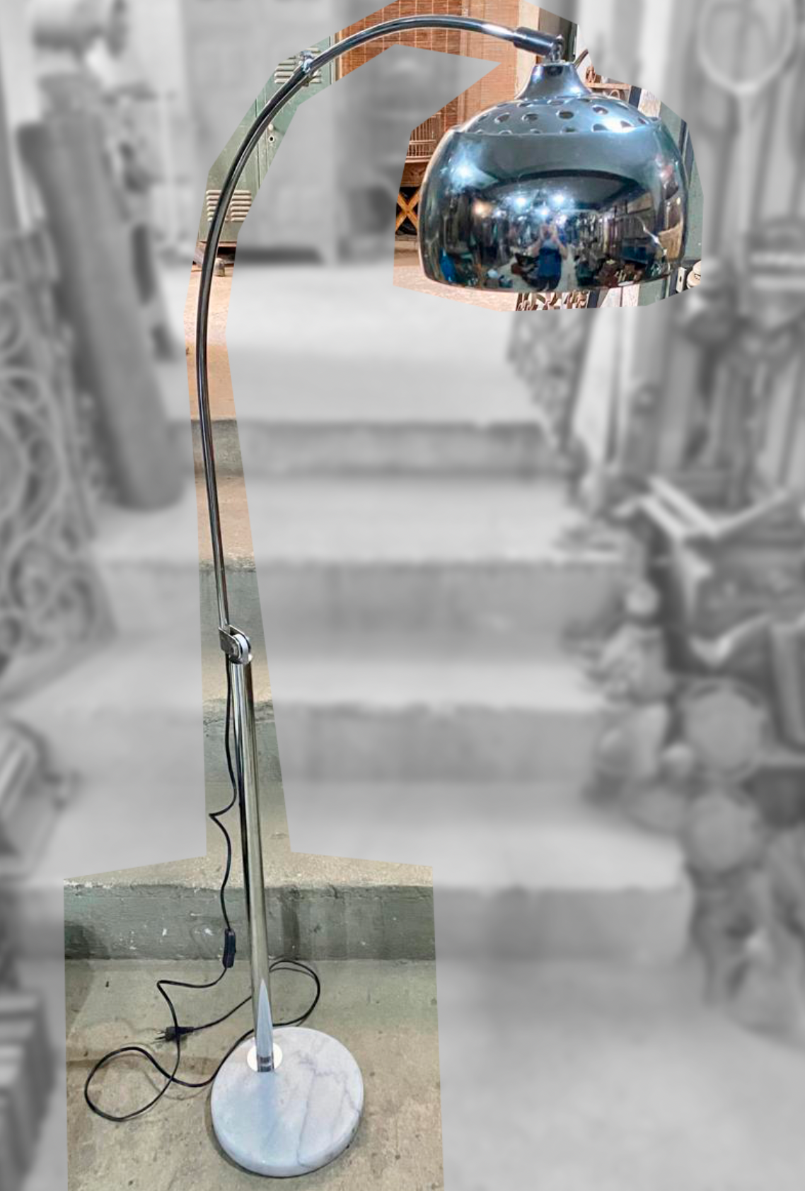 Luminária de chão Arco com base em granito (altura regulável) 