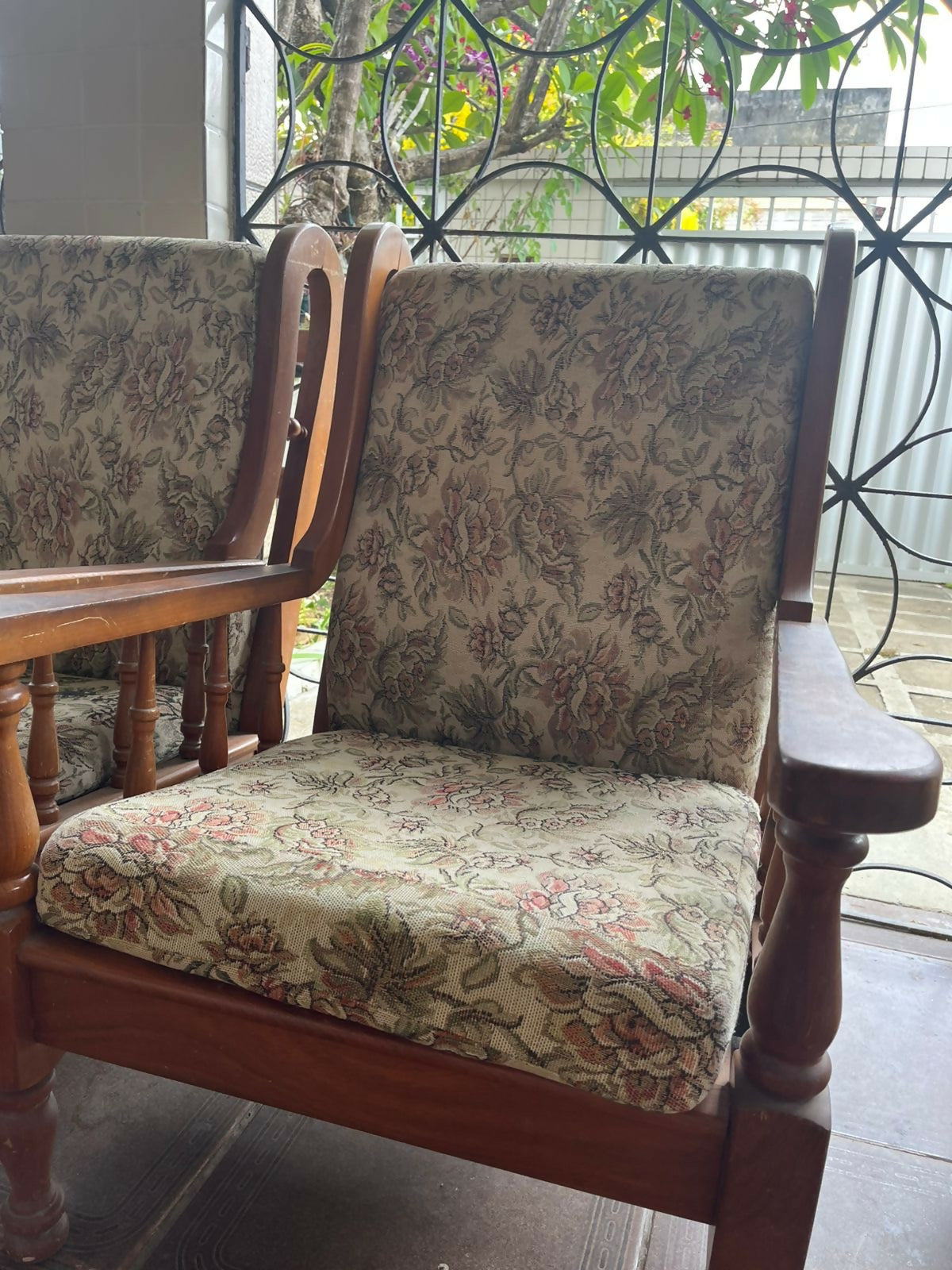 Par de Poltronas coloniais