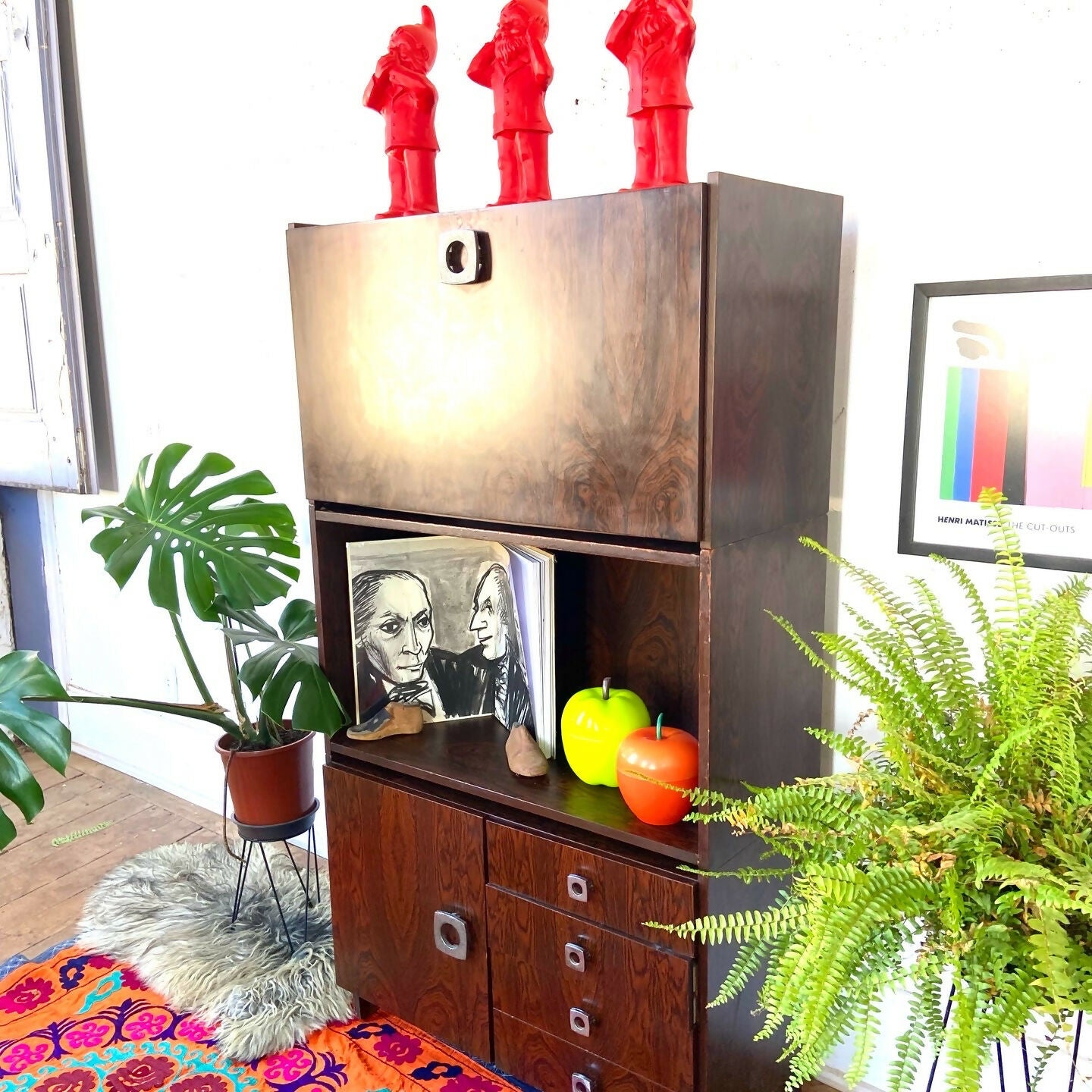 Estante vintage em laminado padrão Jacarandá