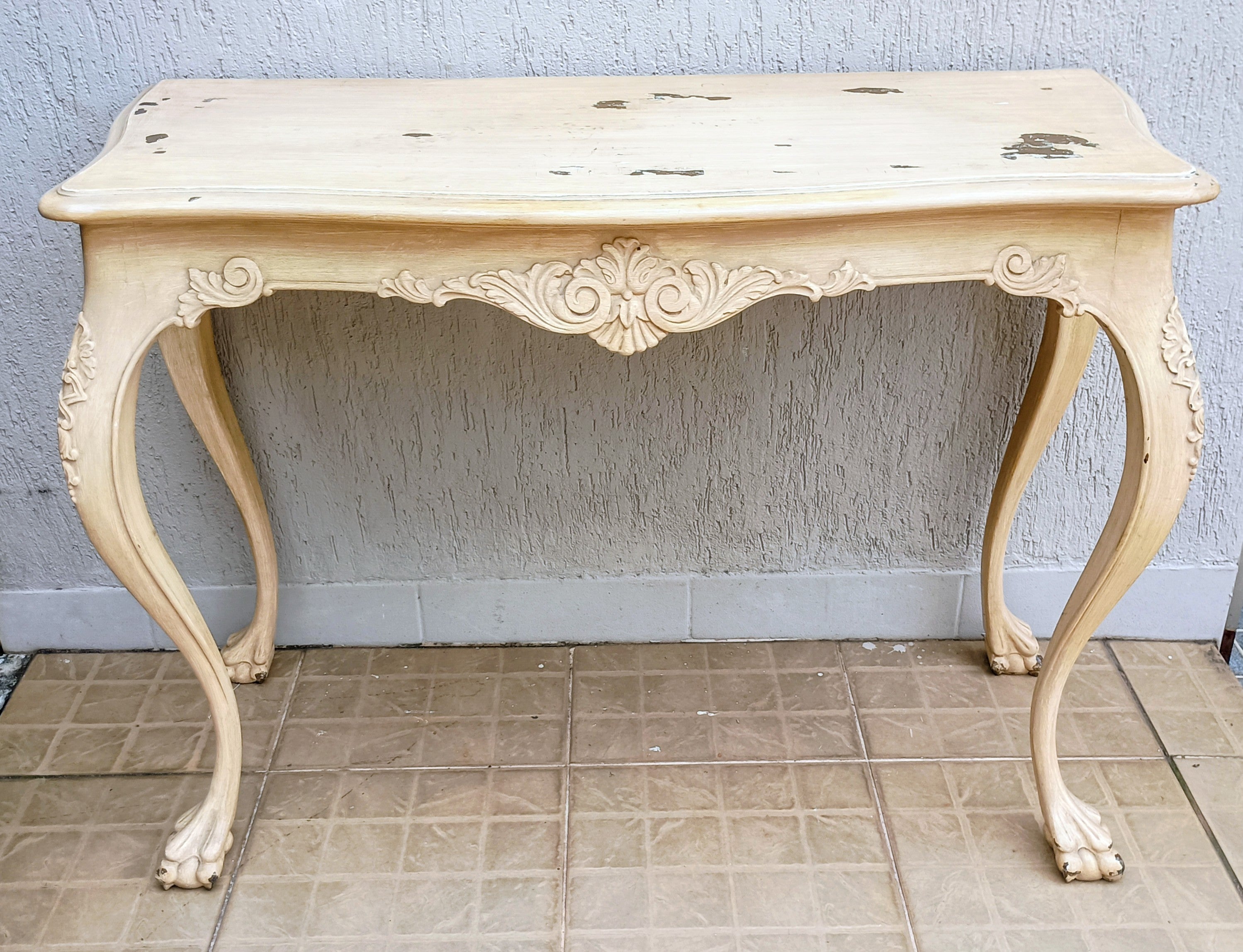 Aparador Console em jacarandá estilo Luiz XV com pátina clara 