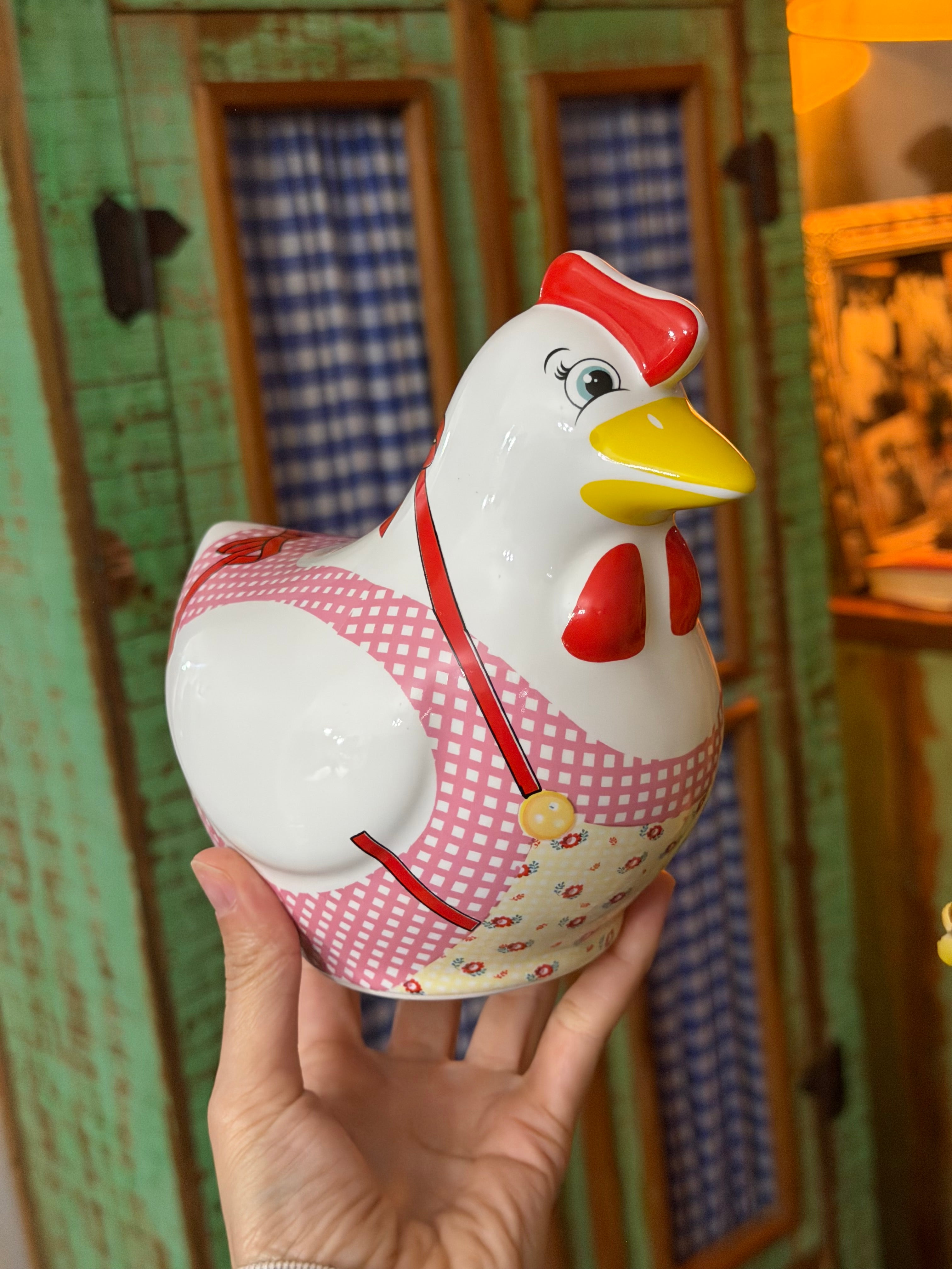 Encantadora e raro cofre de galinha em porcelana