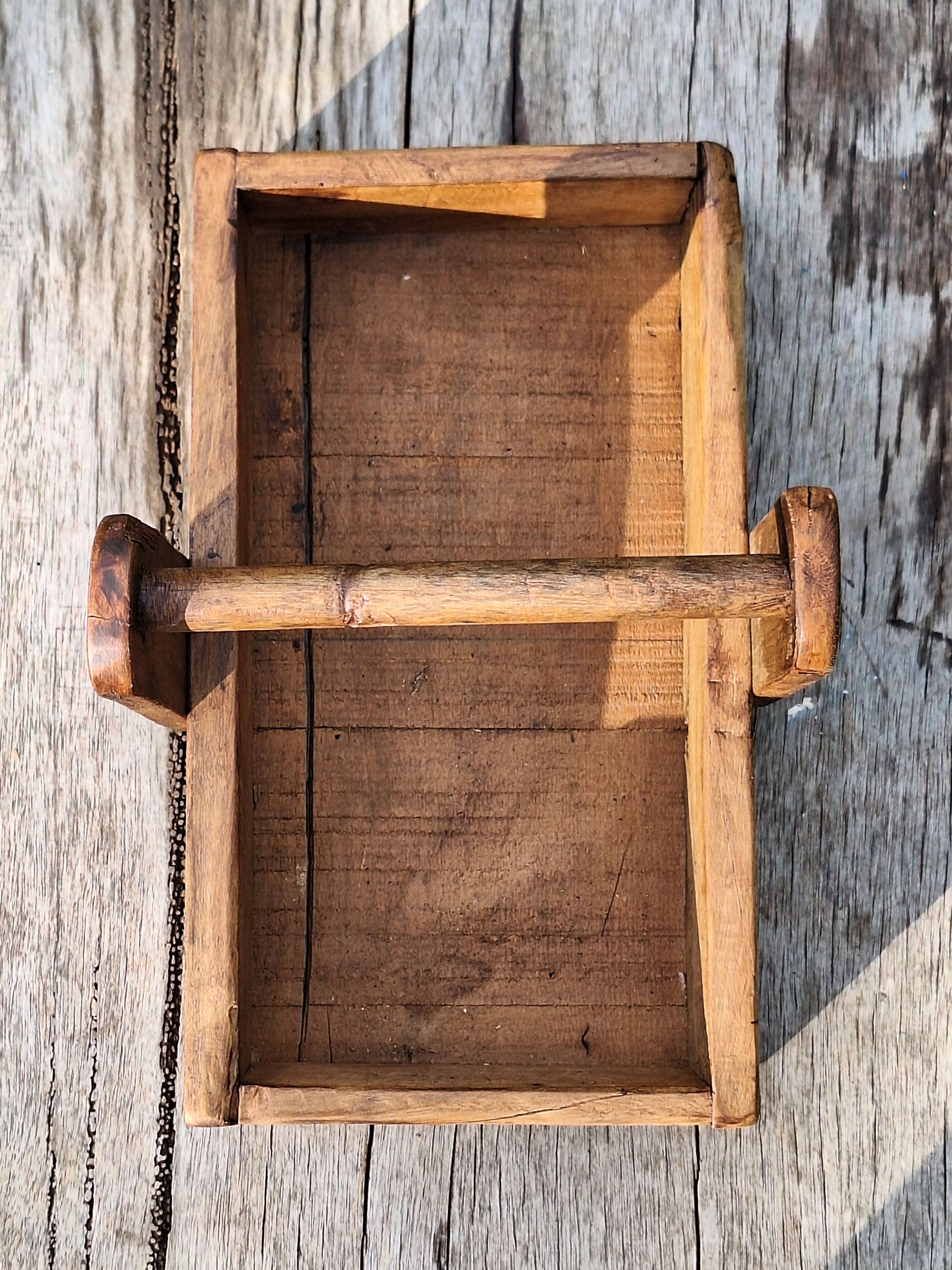 Caixa De Ferramenta Antiga Madeira Maciça Garimpo Mineiro