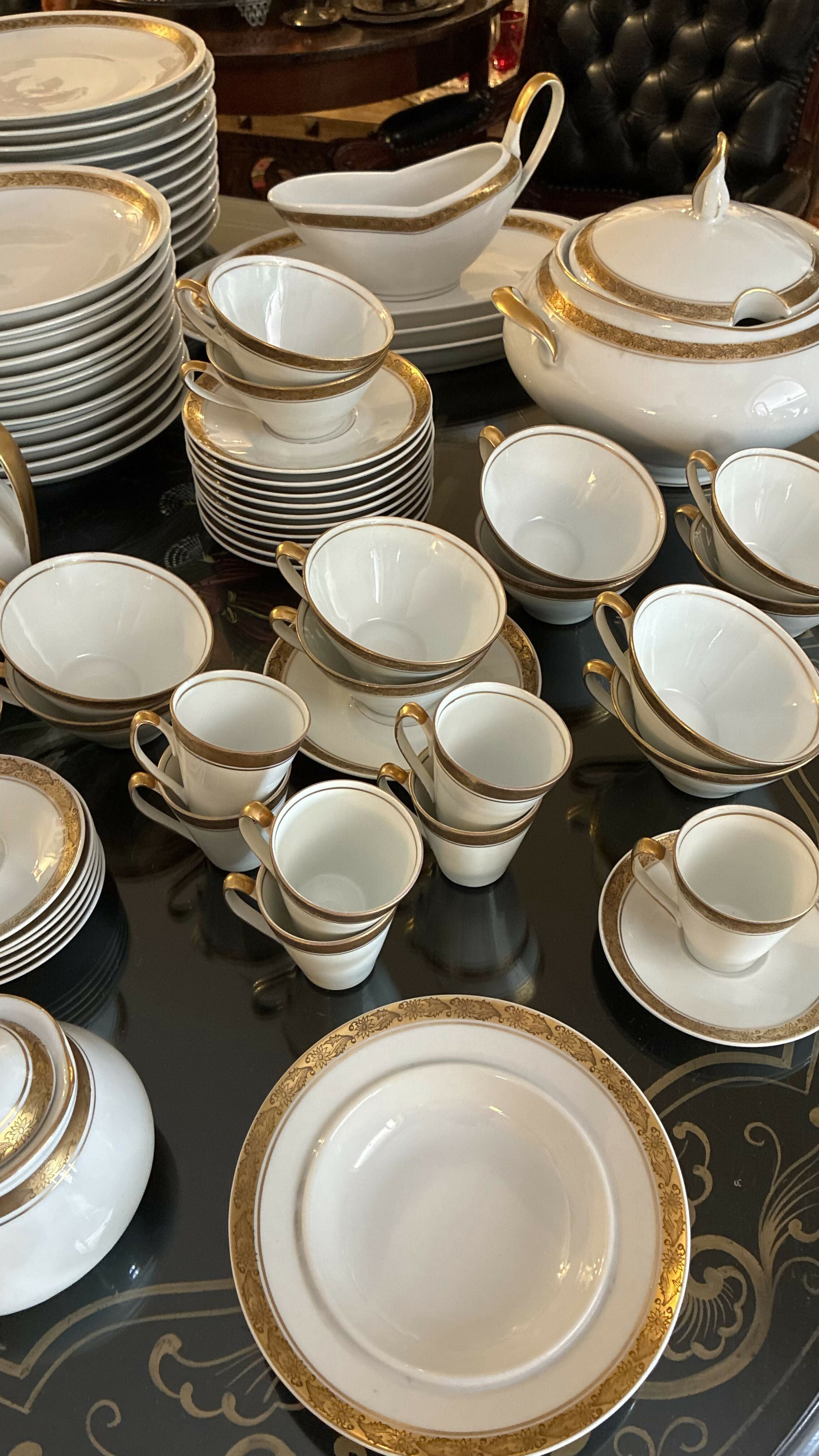 Aparelho de Jantar Porcelana Real – 83 Peças