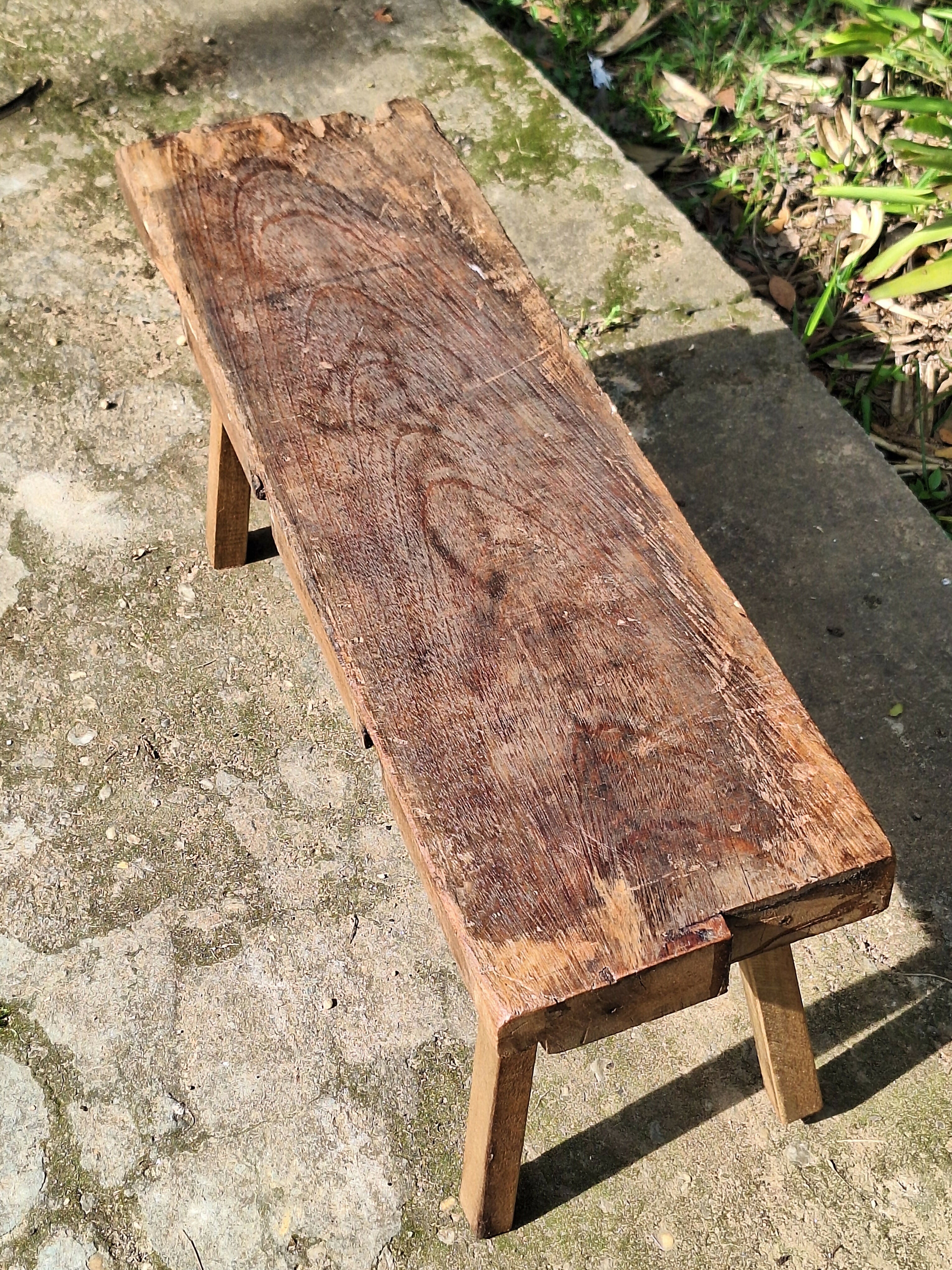 Banco de Dormente Rústico Madeira Maciça Garimpo Mineiro