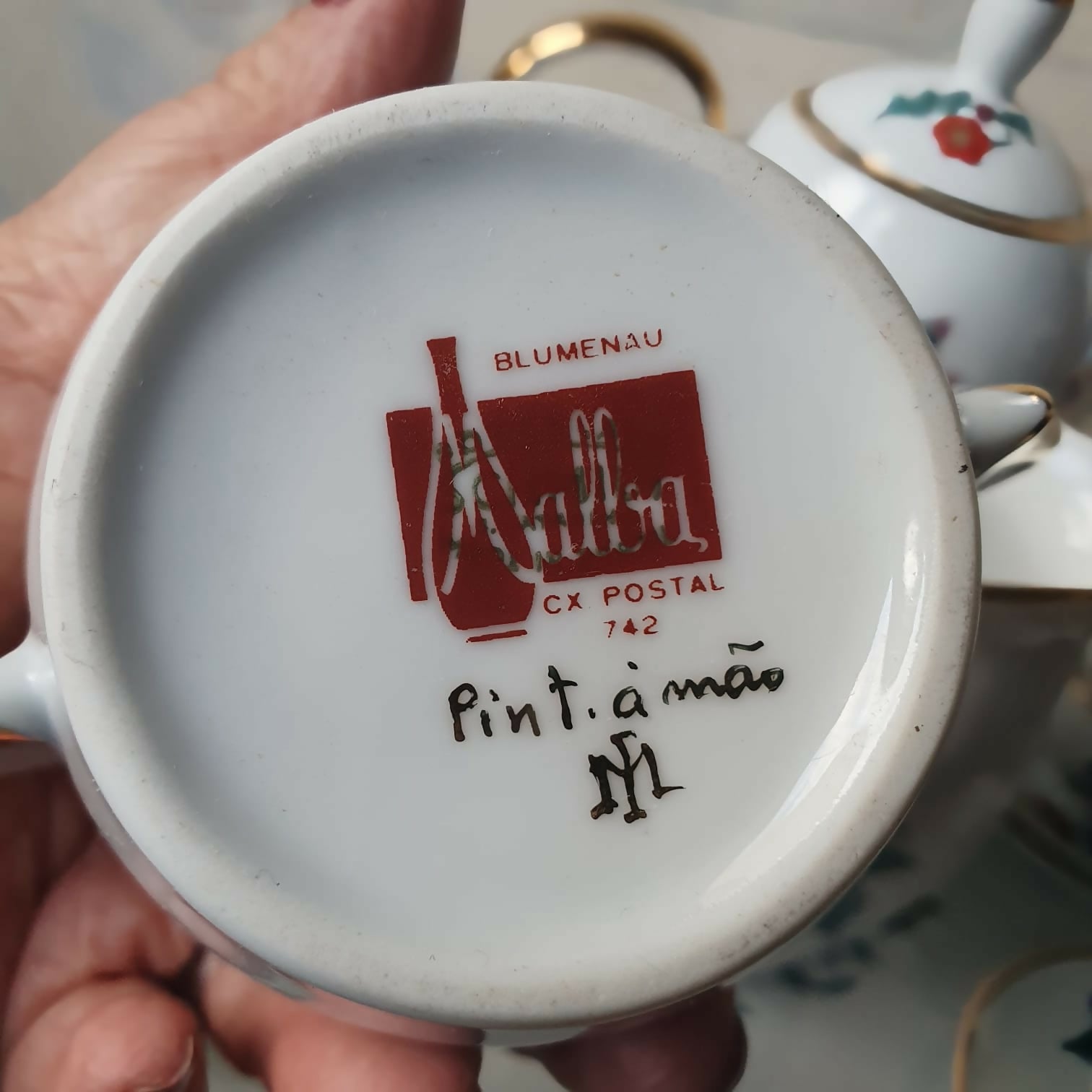 Conjunto de café completo em porcelana vintage Blumenau