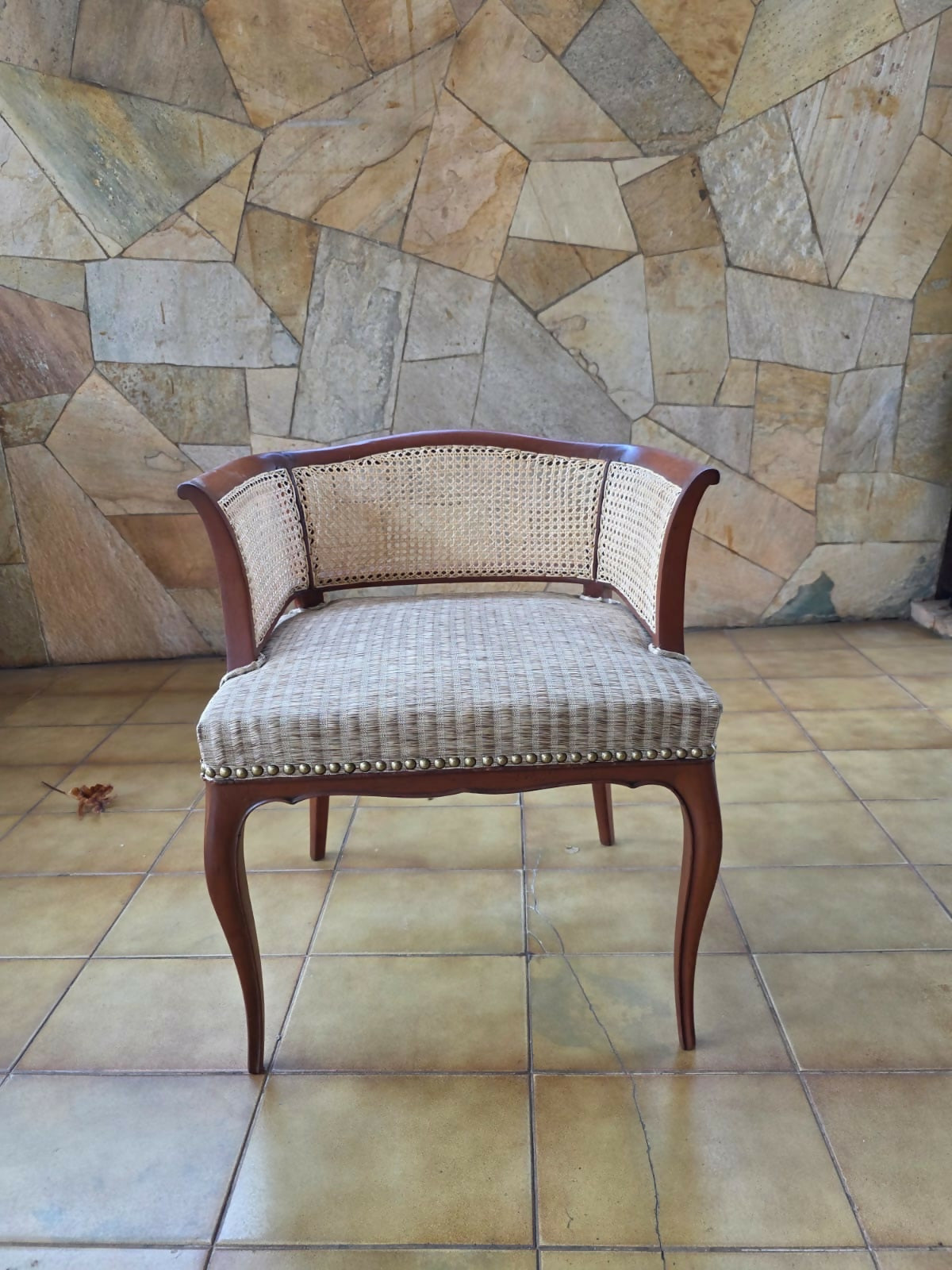 Poltrona em Palhinha - Um clássico do mobiliário francês