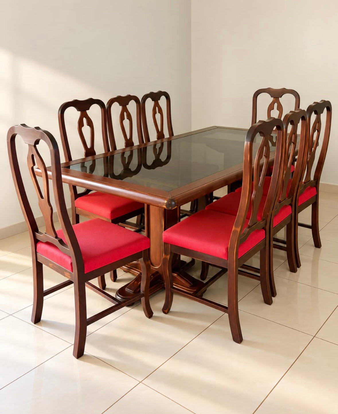 Mesa de Jantar Retangular Clássica - 08 Cadeiras com estofado vermelho 