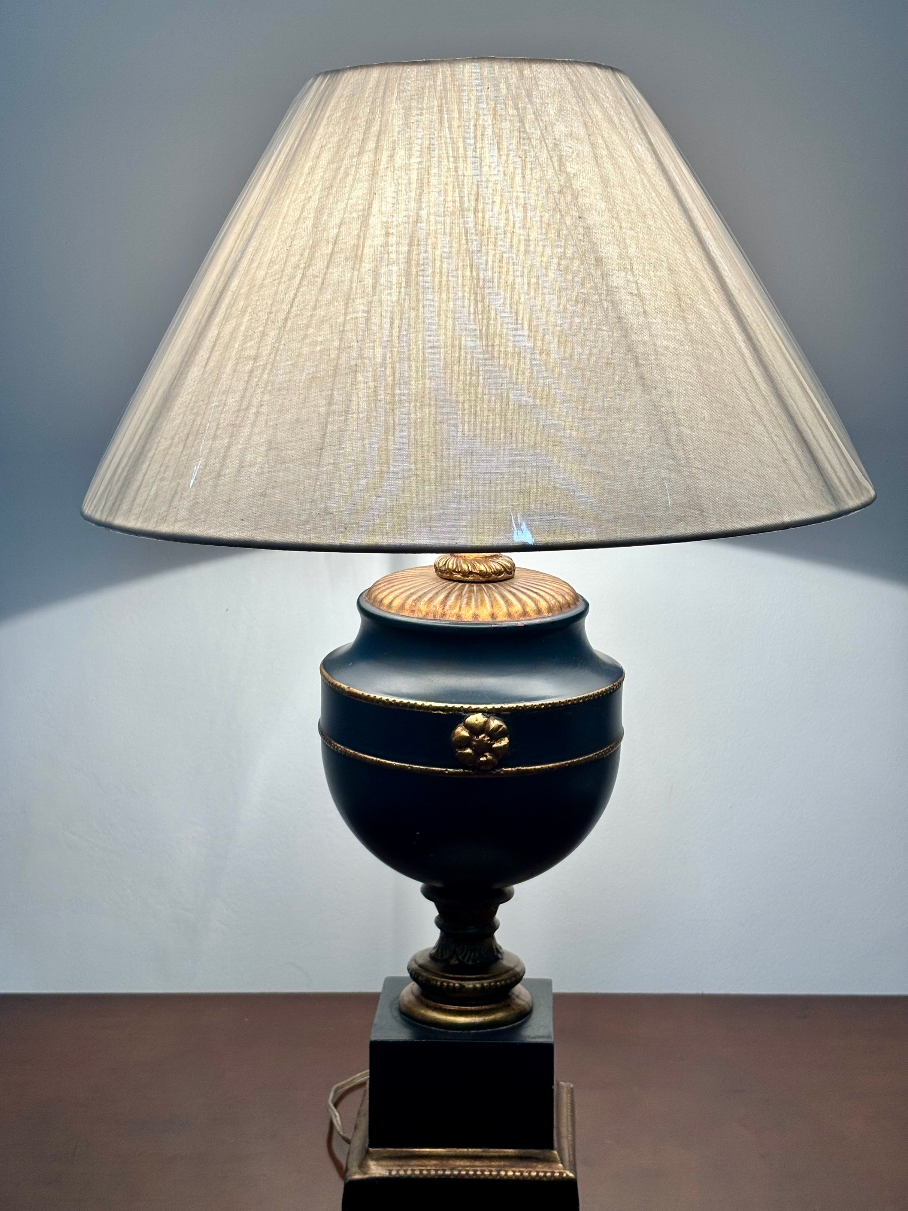 Abajur de Mesa Clássico elegante Vintage – Anos 70/80