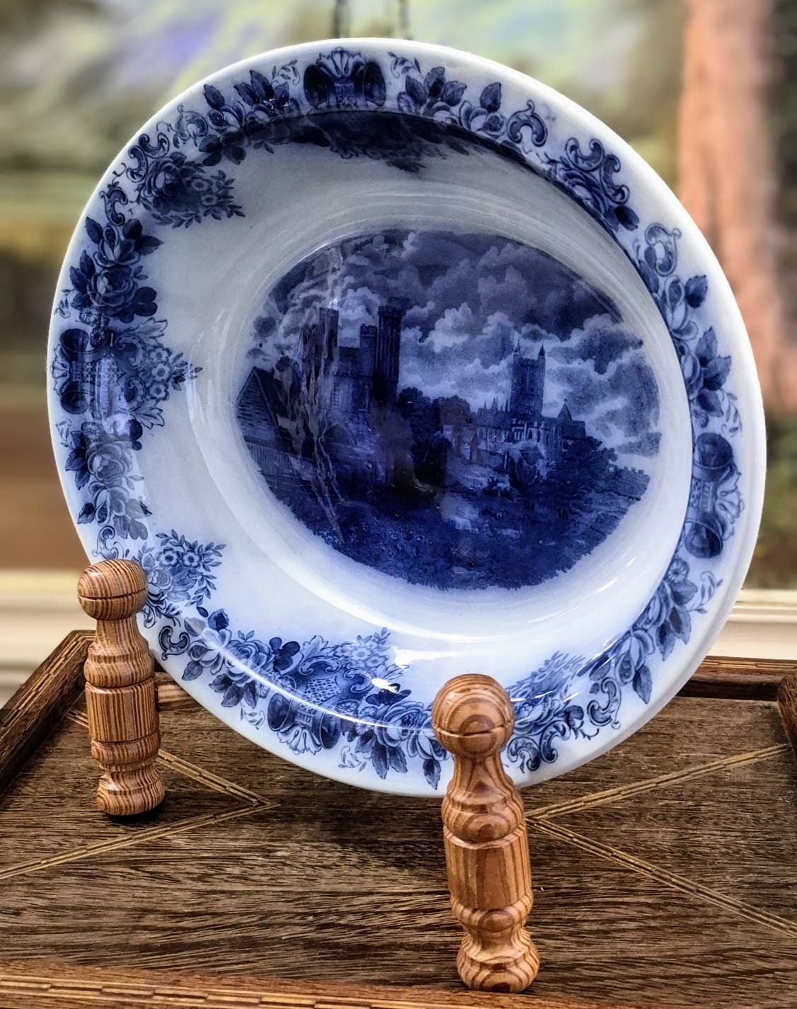  Travessa grande e funda em faiança vintage,  anos 30/40, da extinta São Caetano. Azul borrão. 