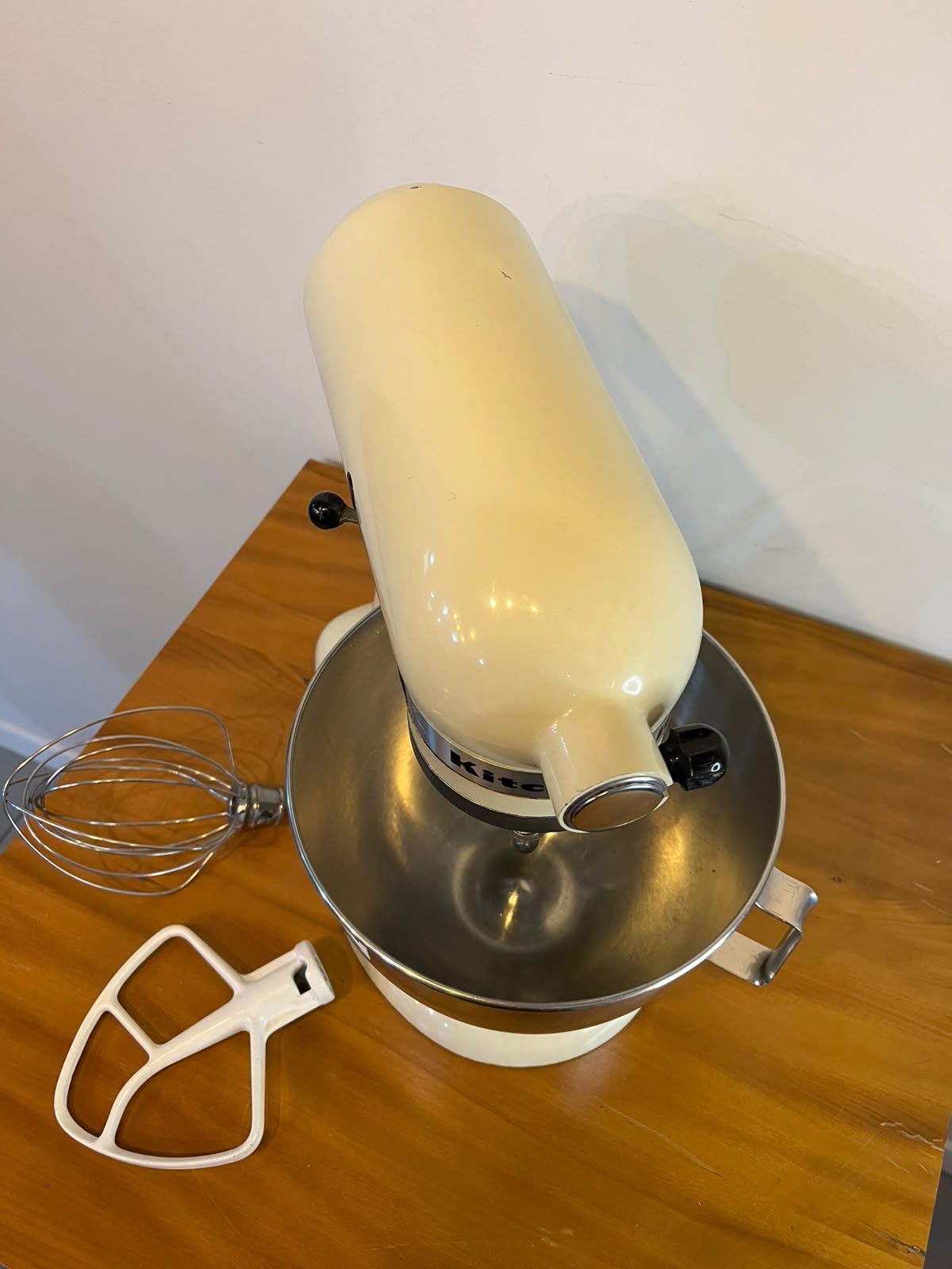 Batedeira Planetária Vintage KitchenAid Hobart K45SS – EUA – Décadas de 1970/80