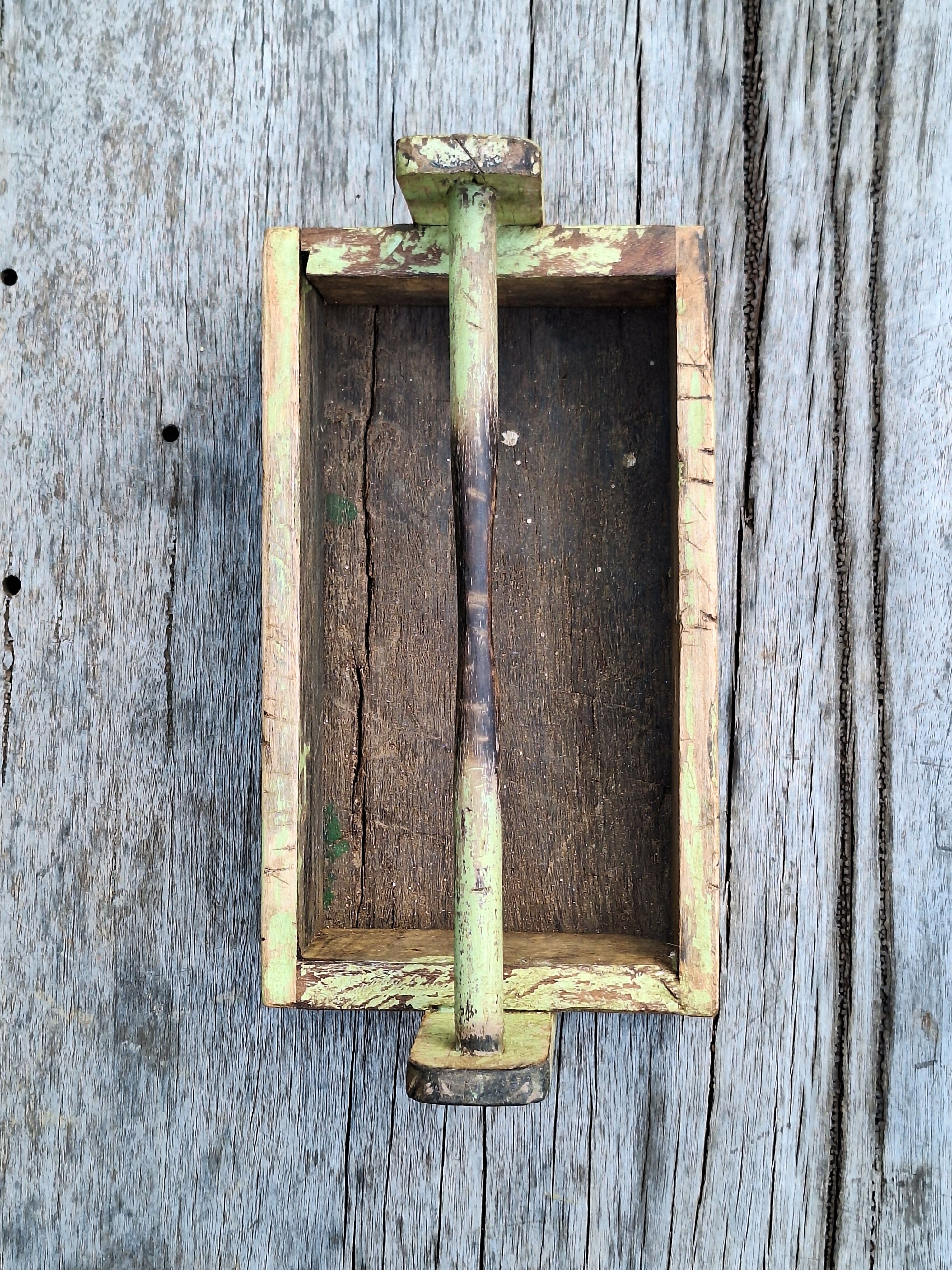 Caixa de Ferramenta Tinta Gasta Madeira Maciça Garimpo Mineiro