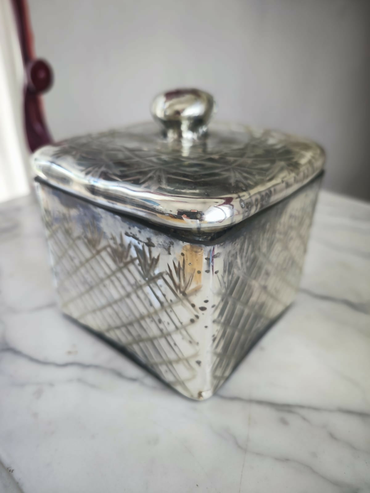 POTE DE VIDRO ESPELHADO ENVELHECIDO