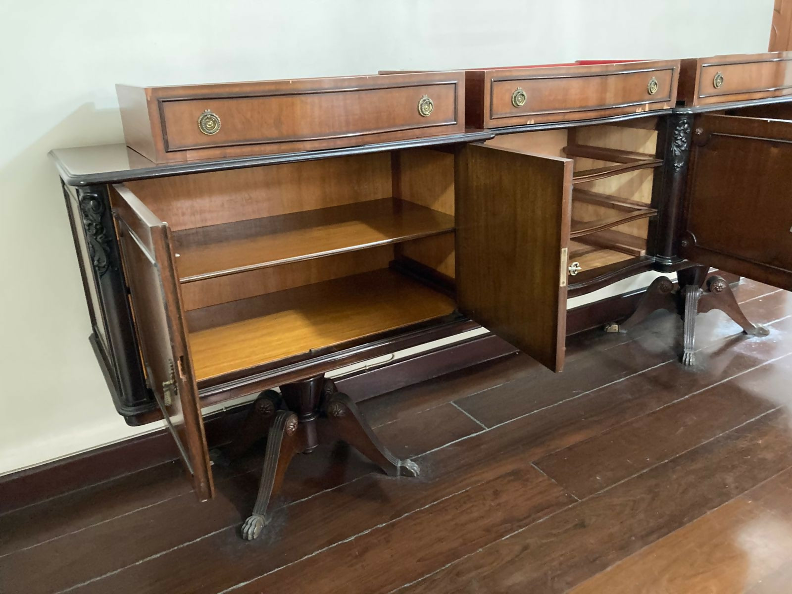 Buffet Antigo em Jacarandá 2,60m | Peça de Destaque | Madeira Nobre