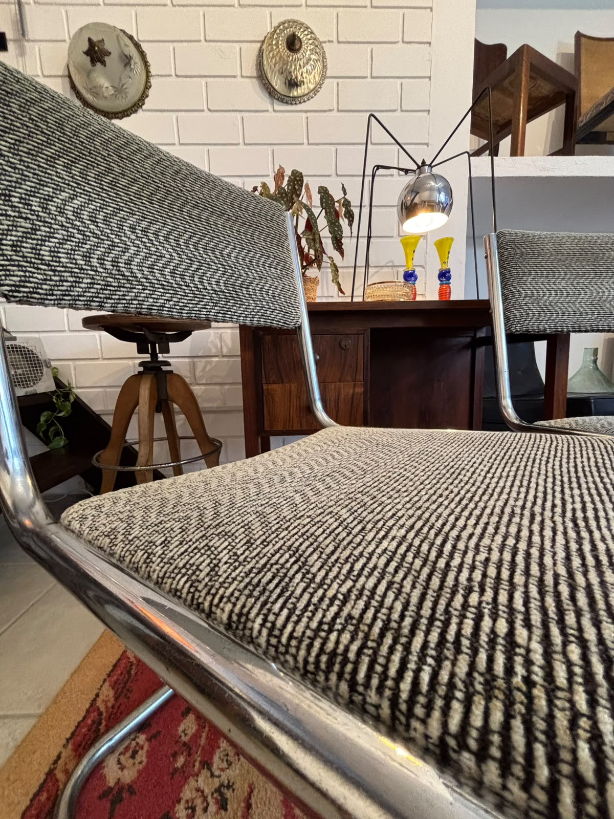 Cadeiras Cantilever 70&