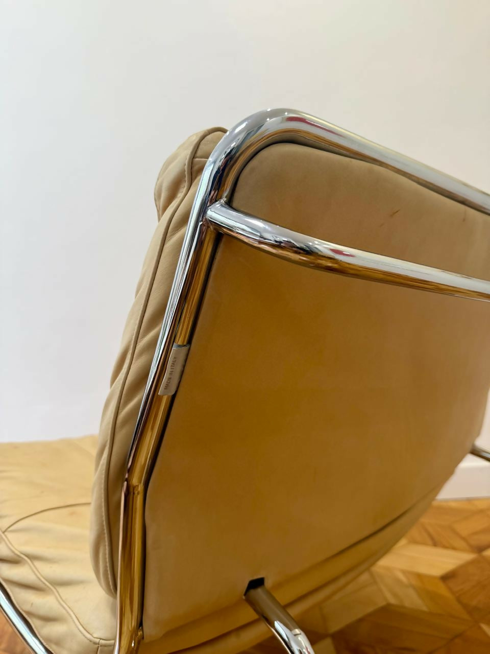 Poltrona FROG em couro- Piero Lissoni para Living Divani