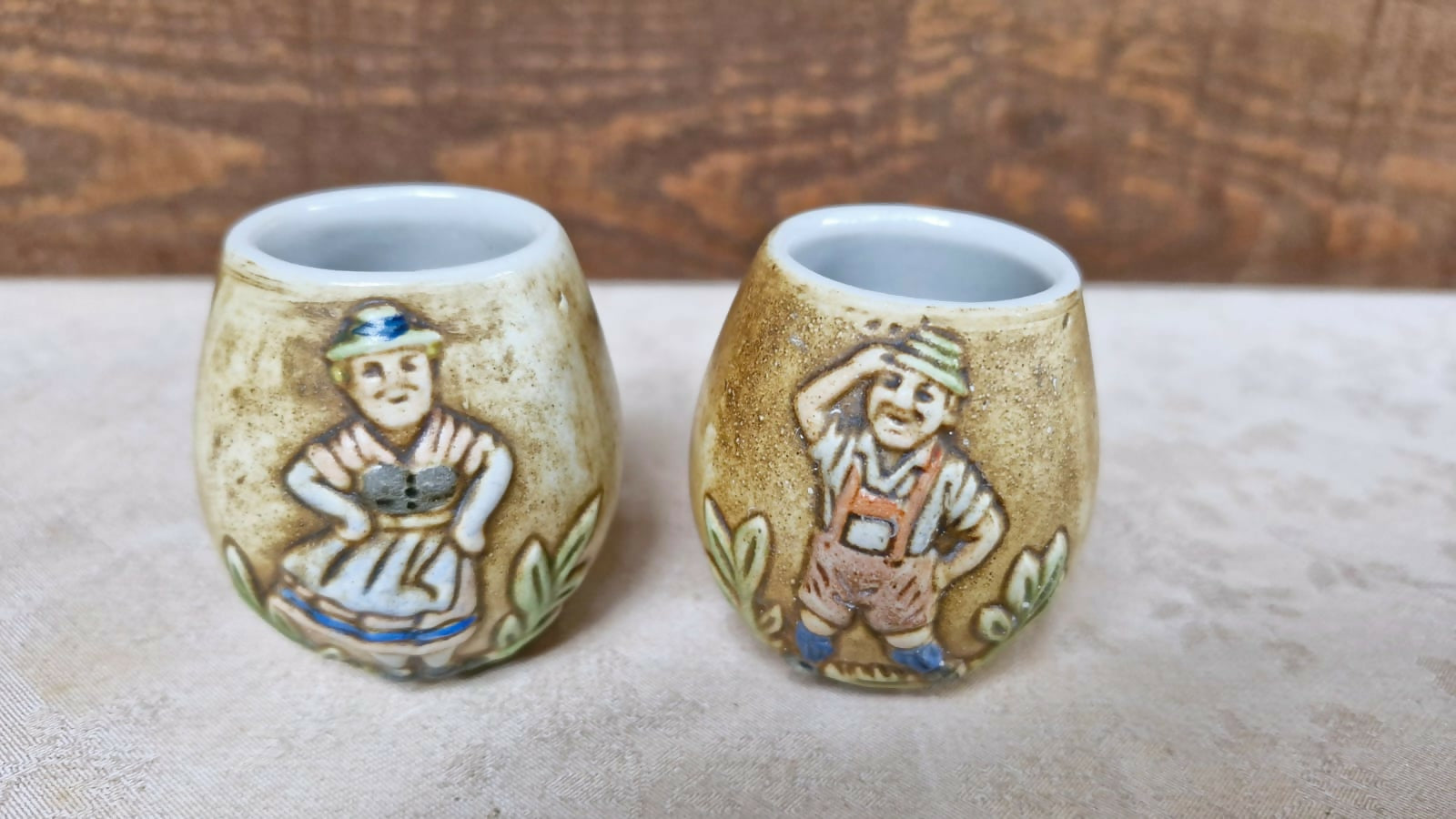 Antiga licoreira com 6 copinhos - Peça de coleção