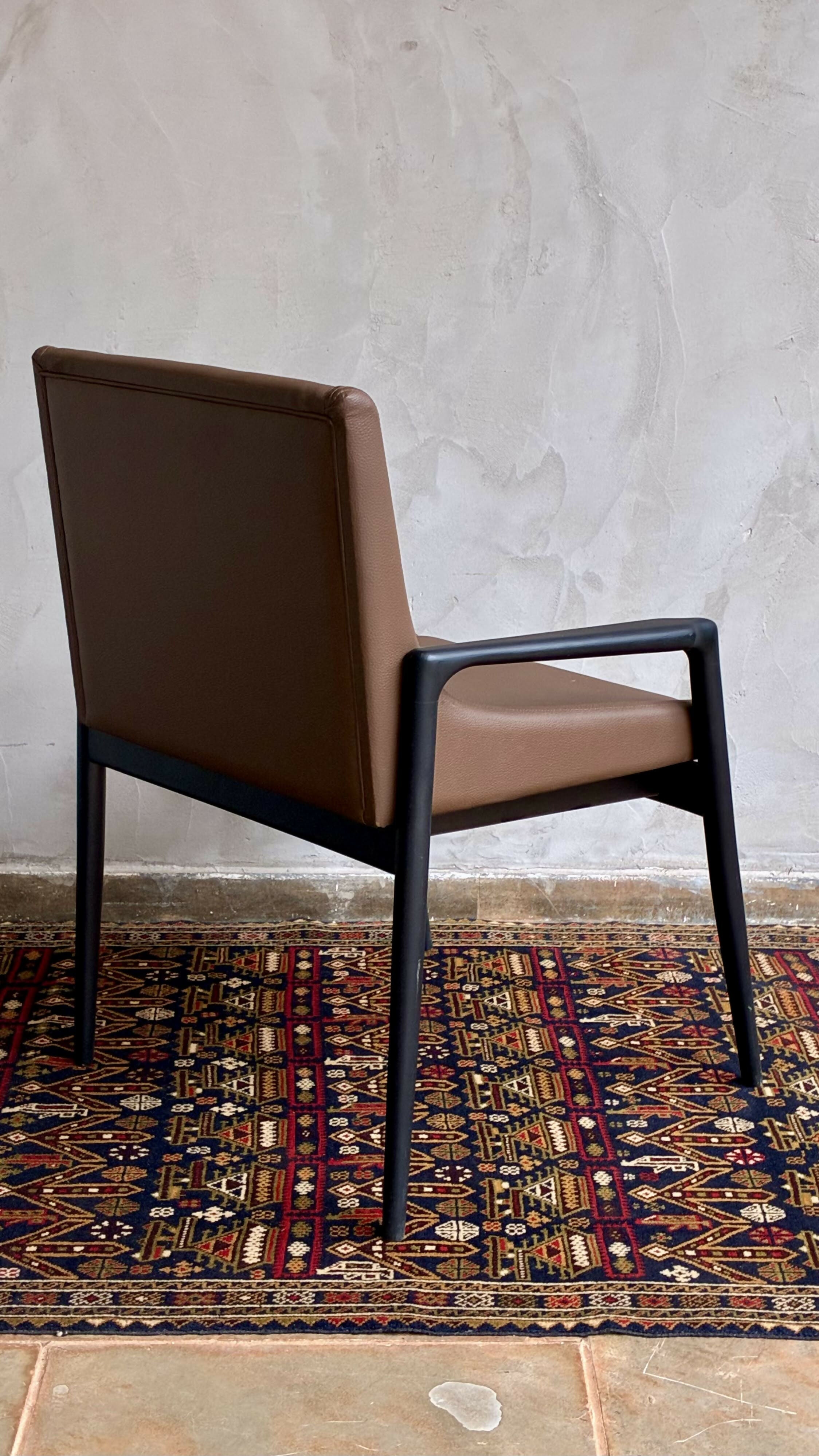 CADEIRA DESIGN