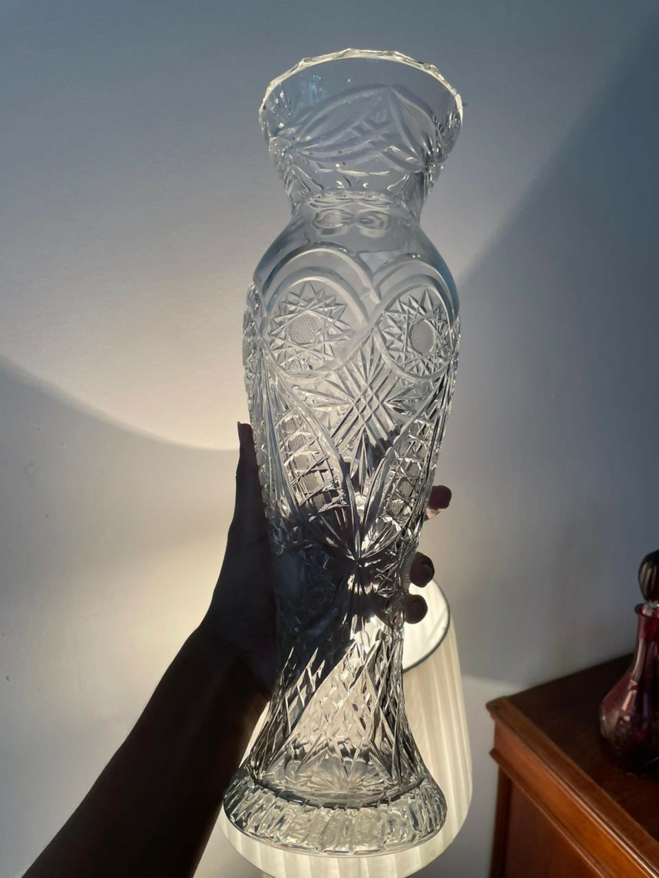 Enorme vaso em cristal lapidado da Bohemia