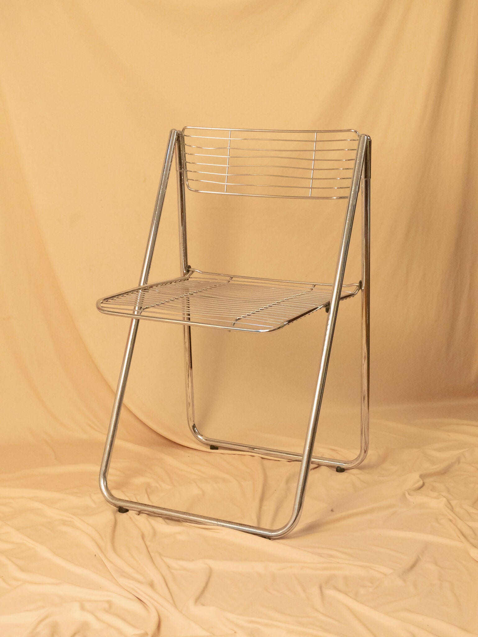 Cadeira Modernista Cromada - dobrável