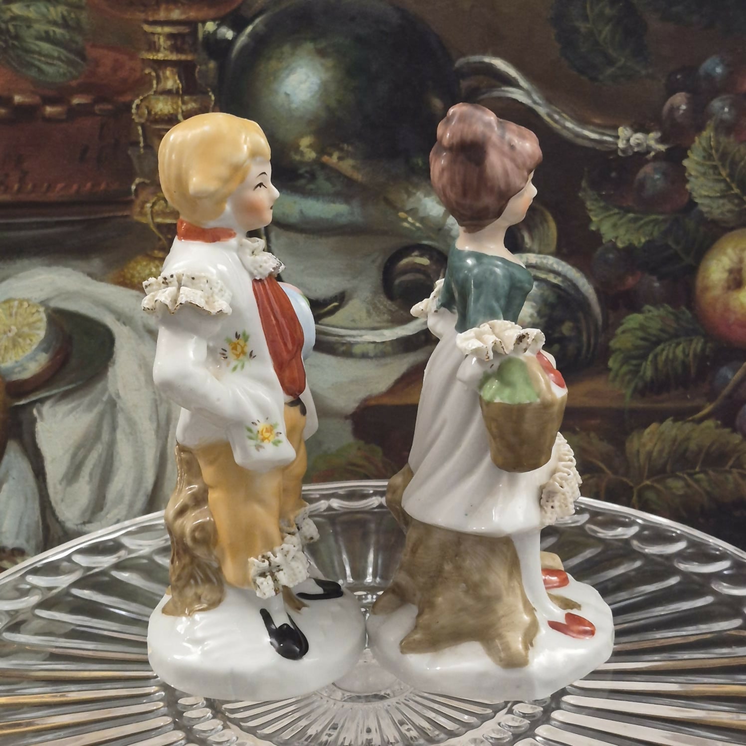 Par de estatuetas incríveis em porcelana KPM para Dresden. Centenárias.