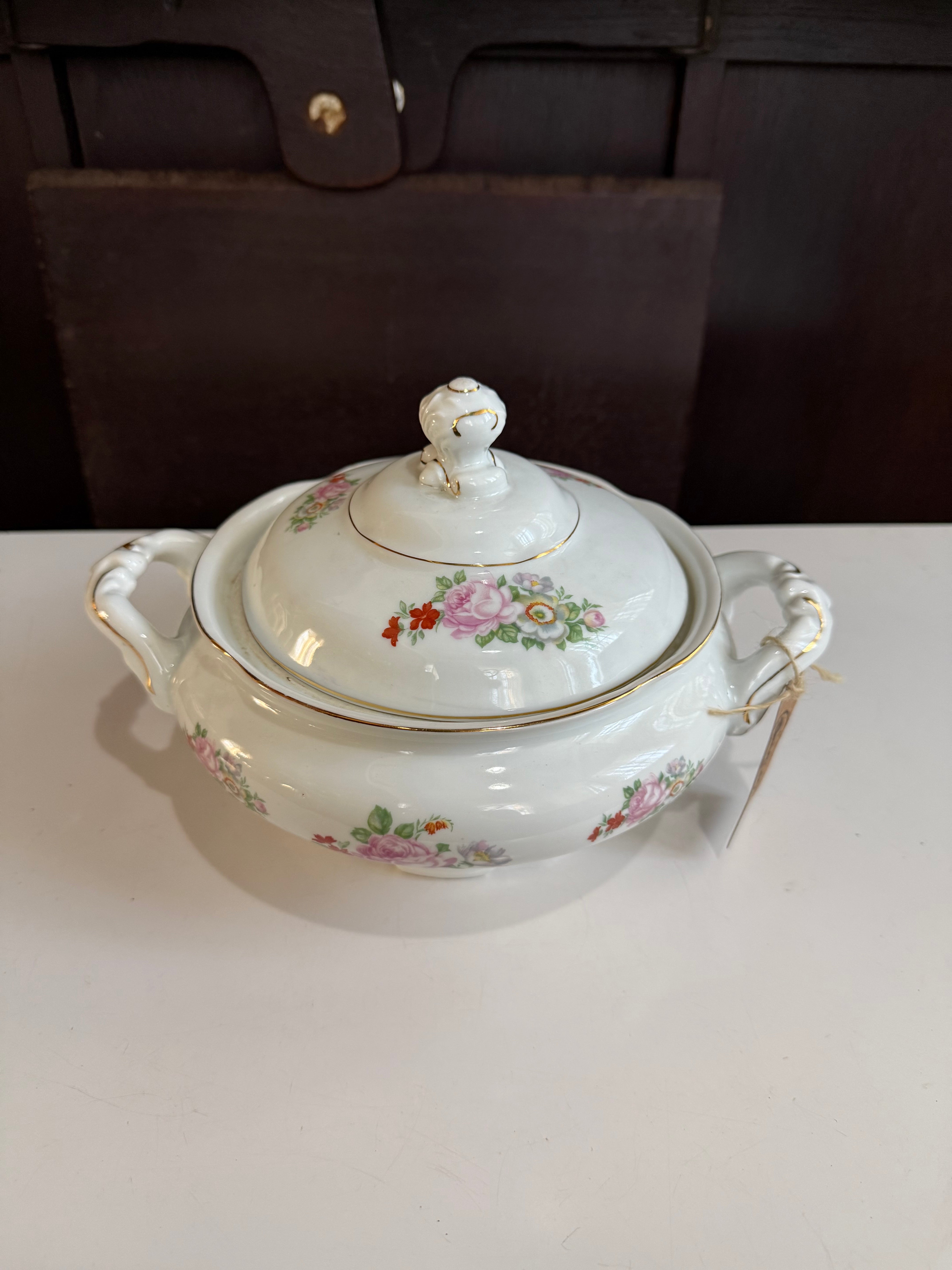 Sopeira em Porcelana Schmidt — Floral com Filetes de Ouro