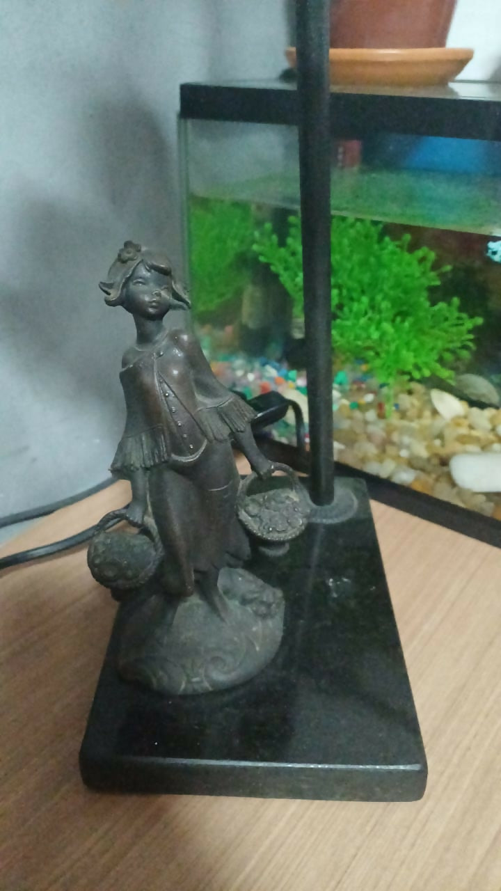 luminária de mesa Art Noveau