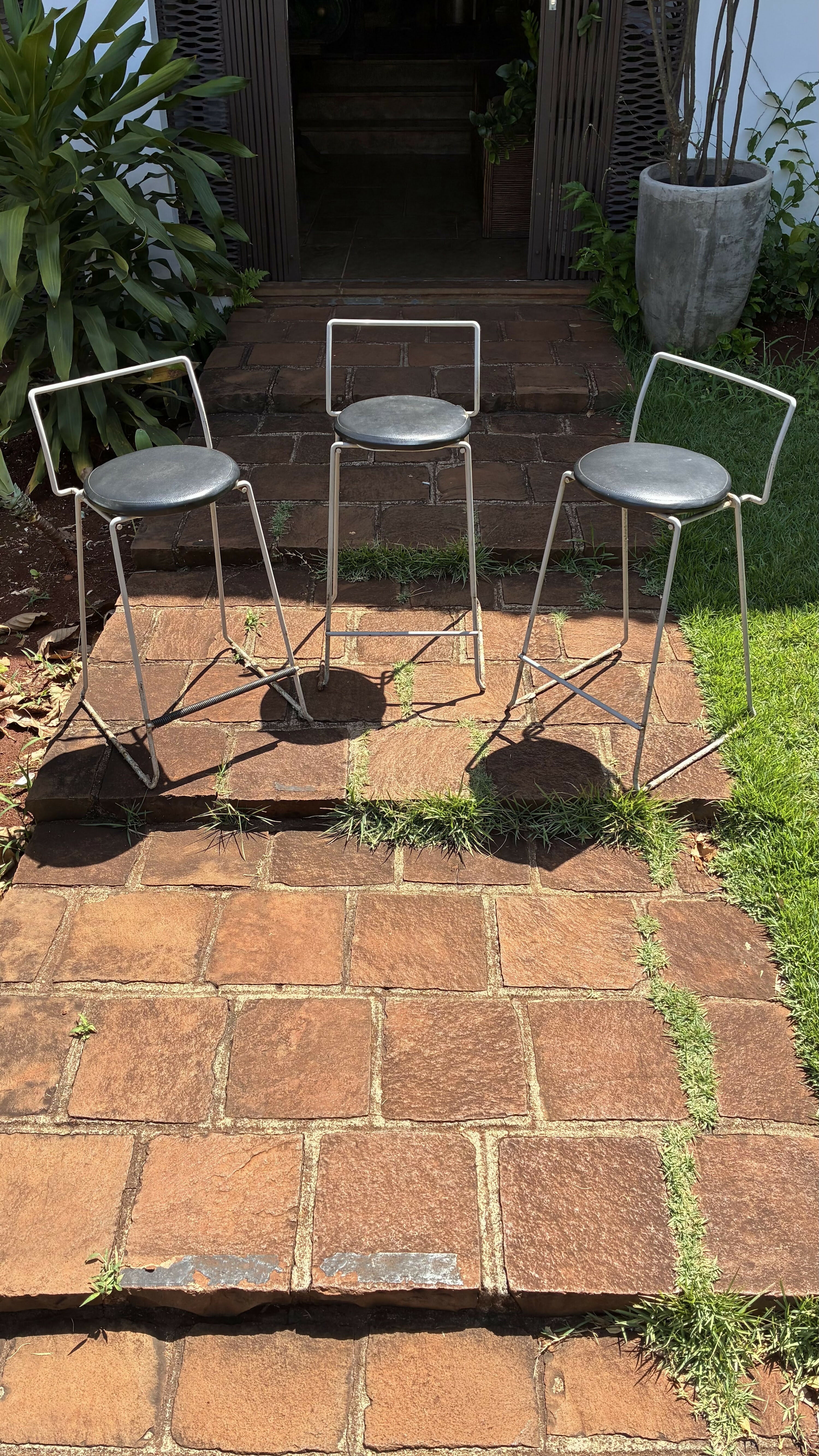 Banquetas Design em Metal (valor unitário)