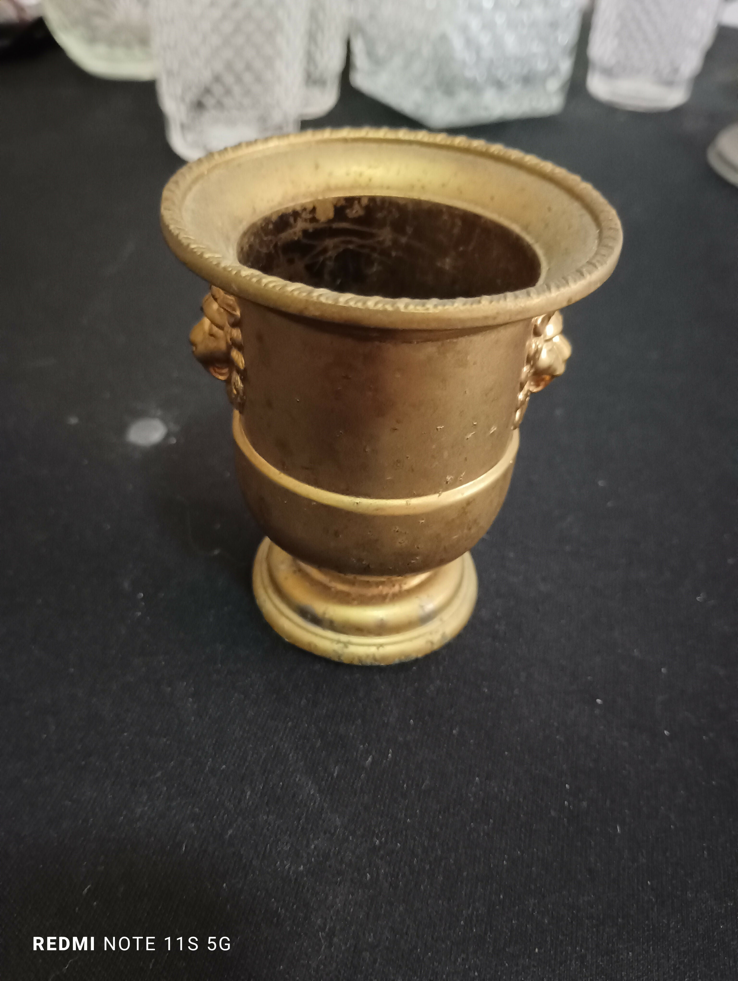 Paliteiro dourado