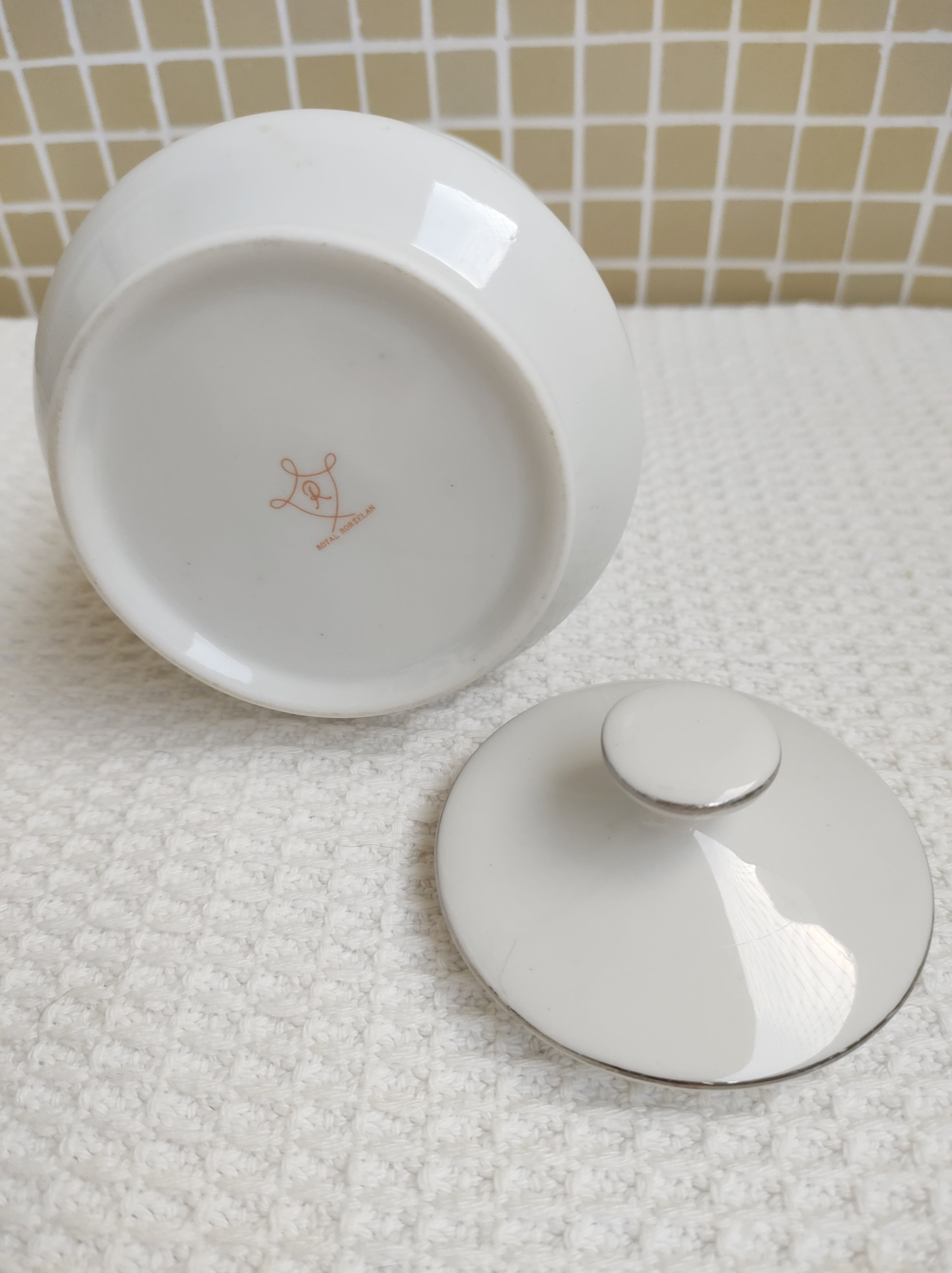 Açucareiro Porcelana Royal Rorzelan- Anos 1990