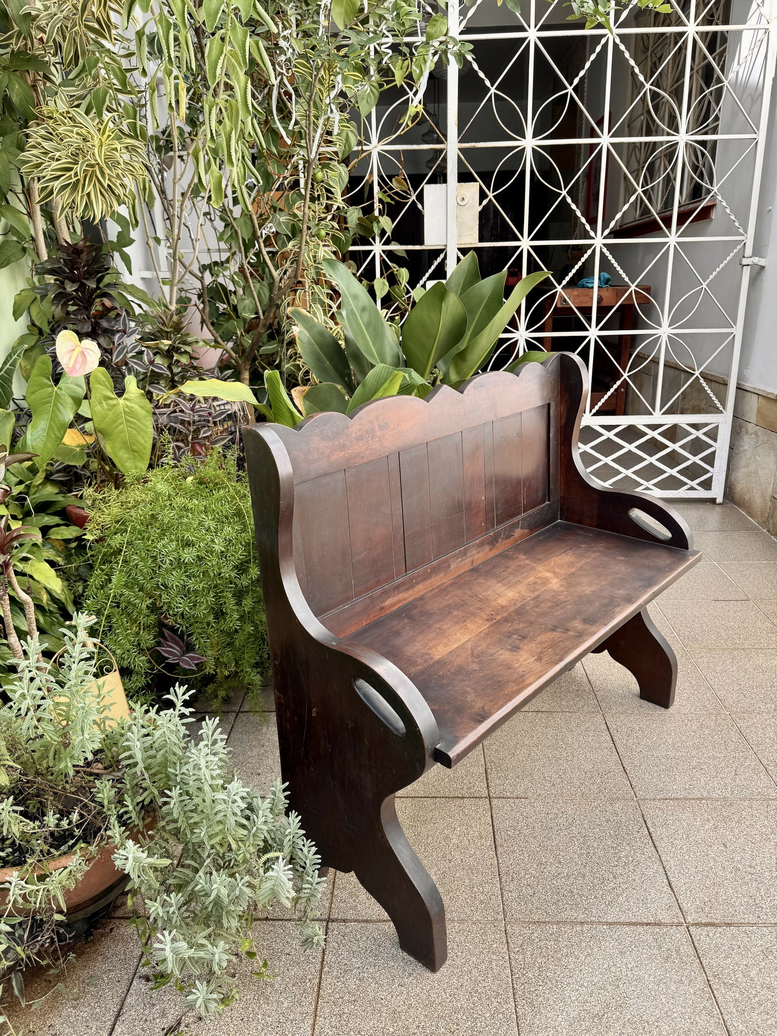 Antigo Banco de Igreja Madeira nobre selado