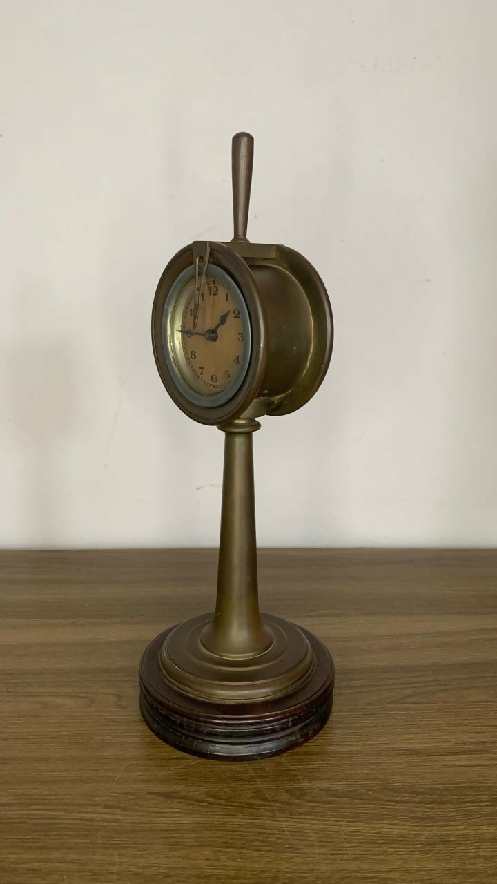 Relógio de mesa estilo naval