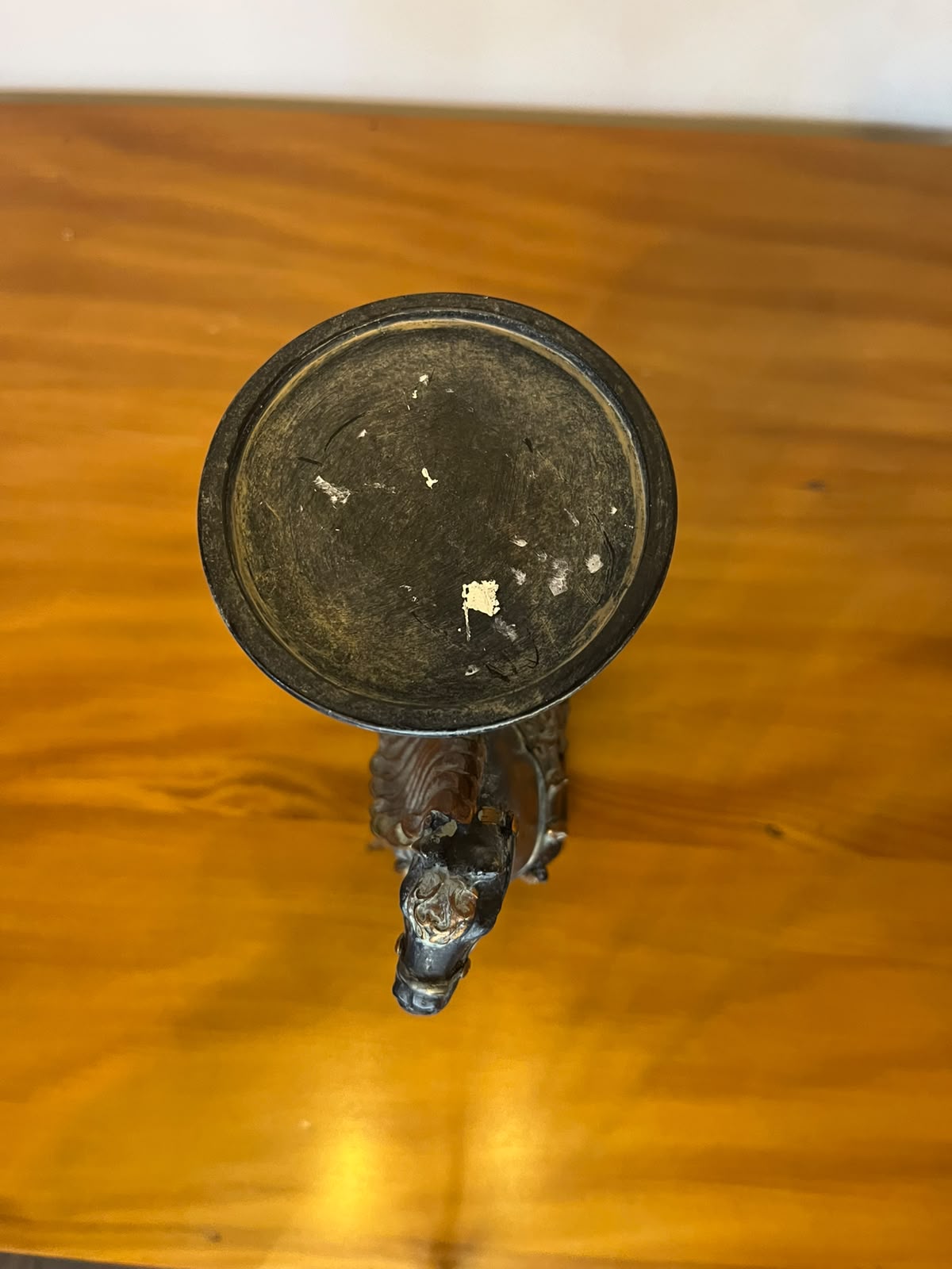 Castiçal Decorativo com Cavalo