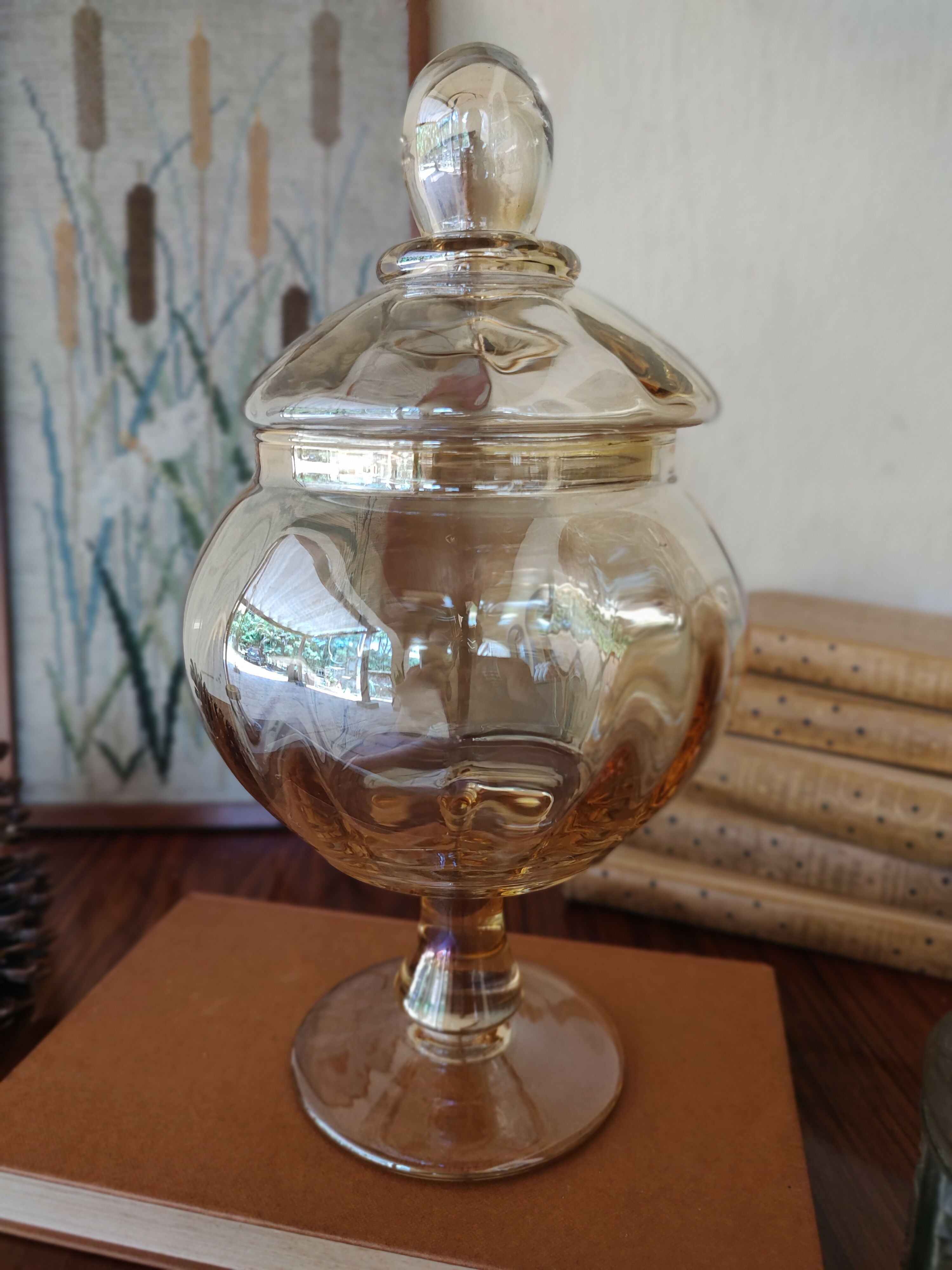 Antigo Baleiro / Bomboniere com tampa em vidro âmbar furta cor