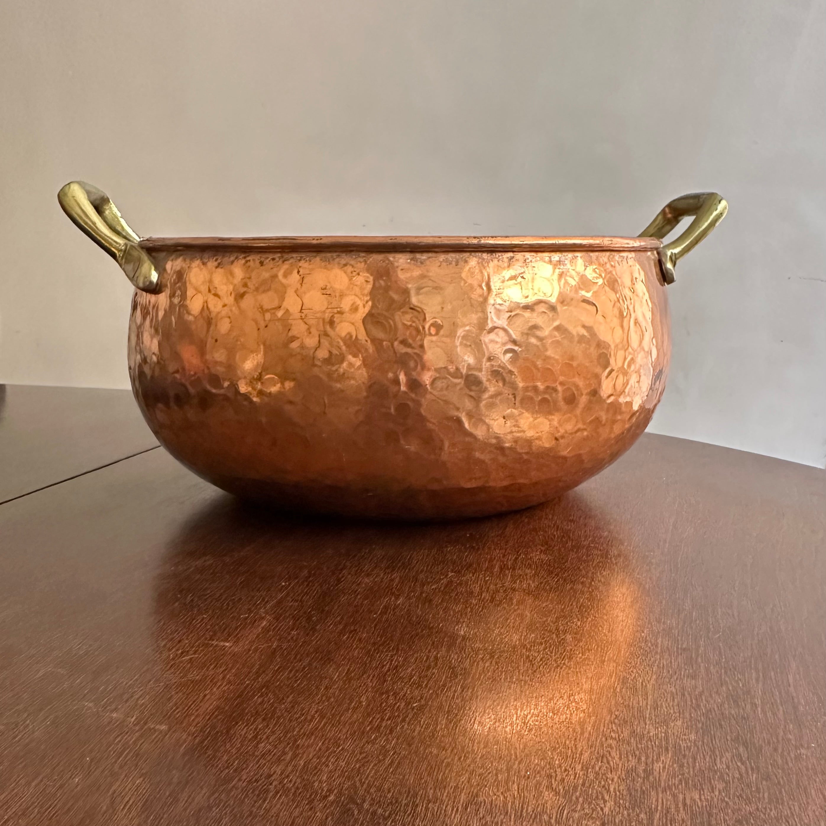 Tacho em cobre e bronze, impecável