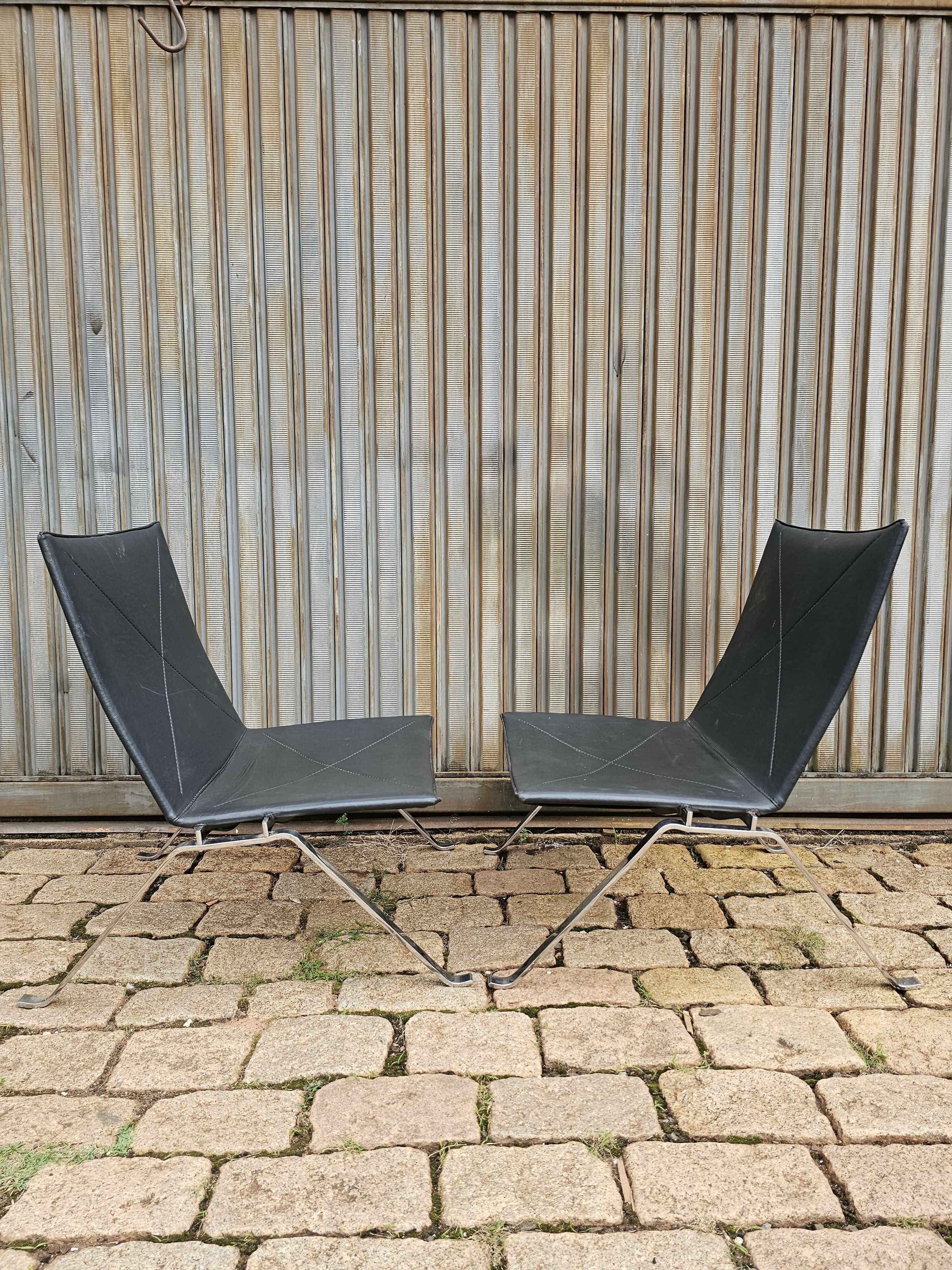 Poltronas PK 22 ( valor unitário)