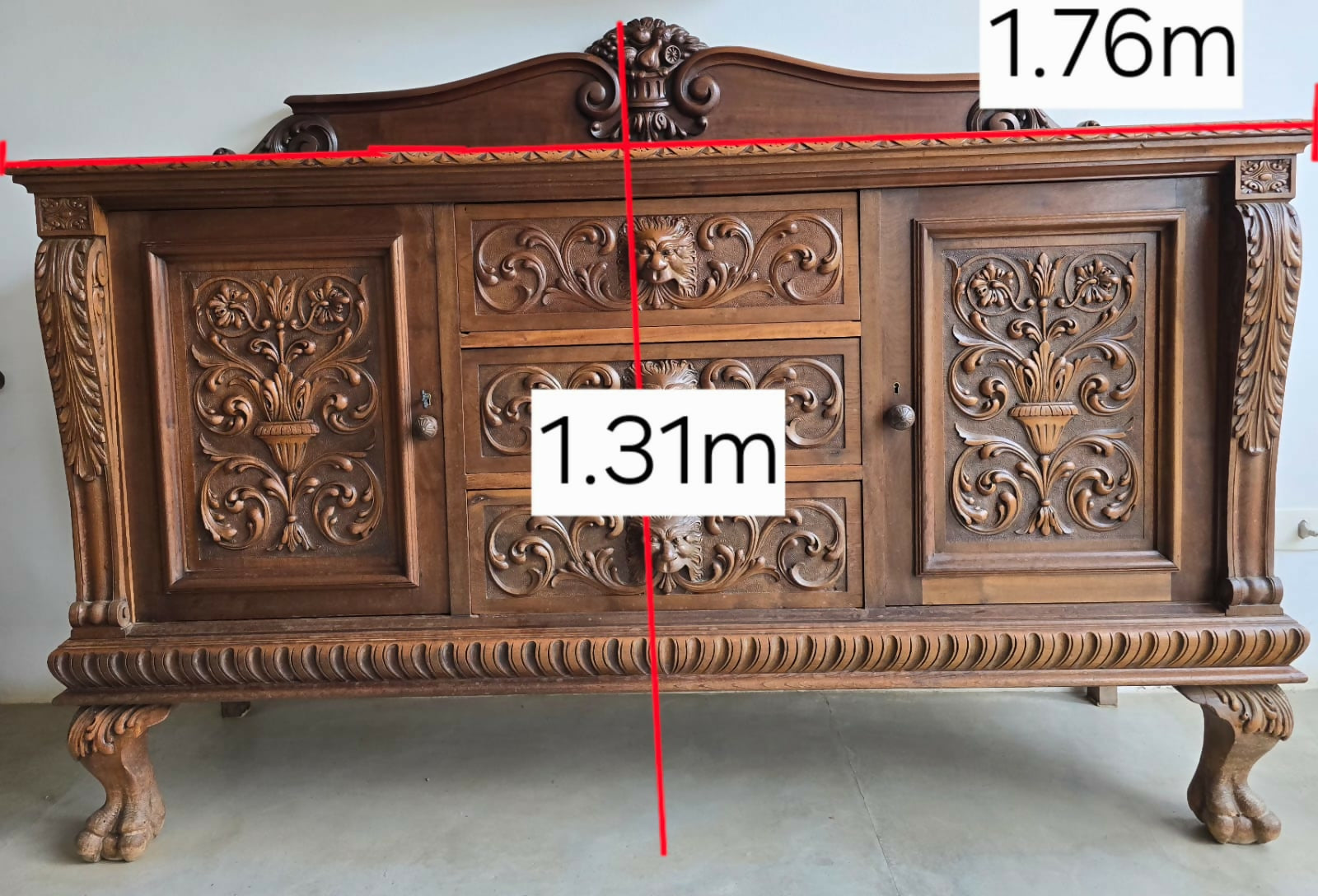 Aparador ou buffet no estilo Manuelino - Liceu de Artes e Ofícios