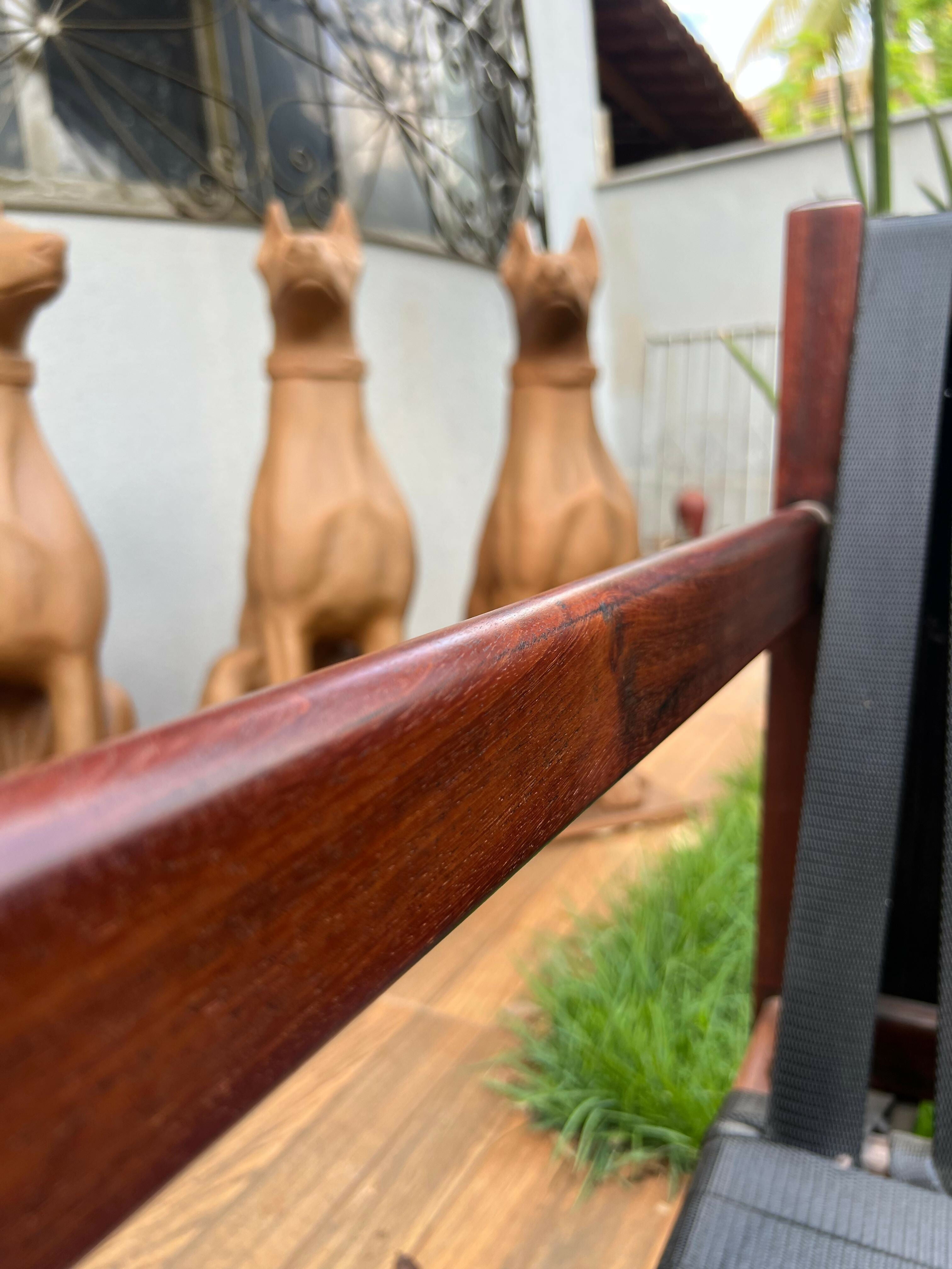 Par de Poltronas Design anos 60