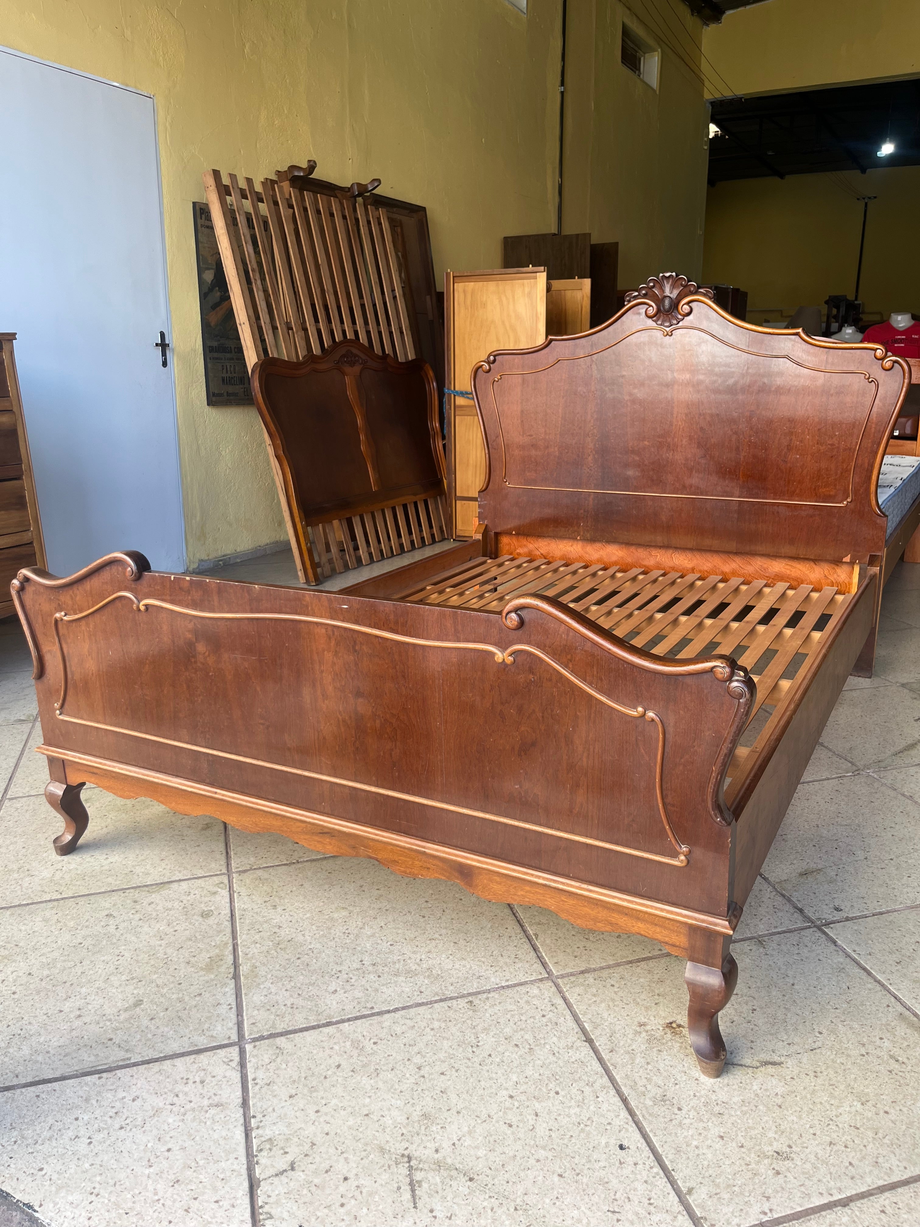 CAMA DE CASAL LUÍS XV ANTIGA