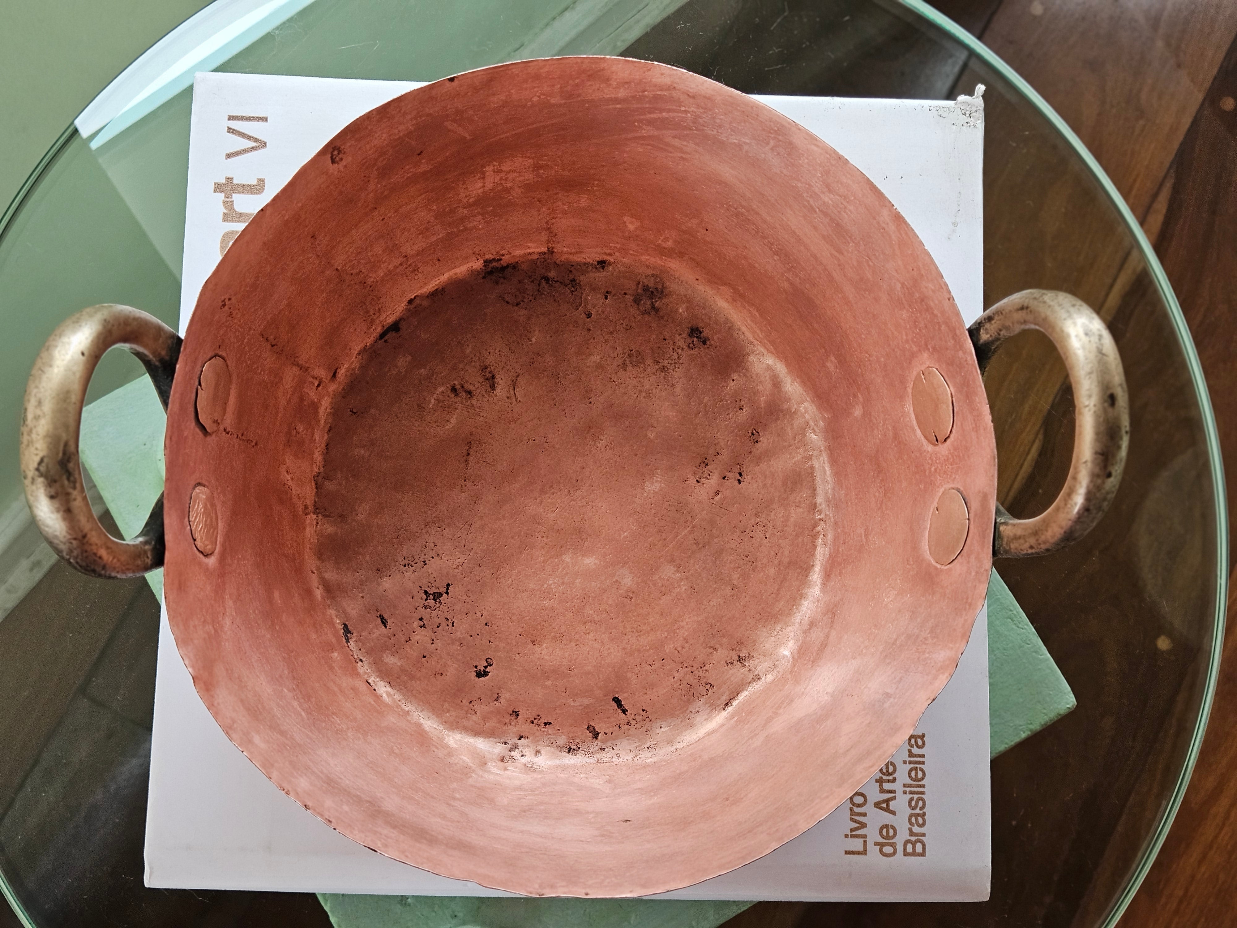 Tacho de Cobre Puro Martelado com Alças de Bronze
