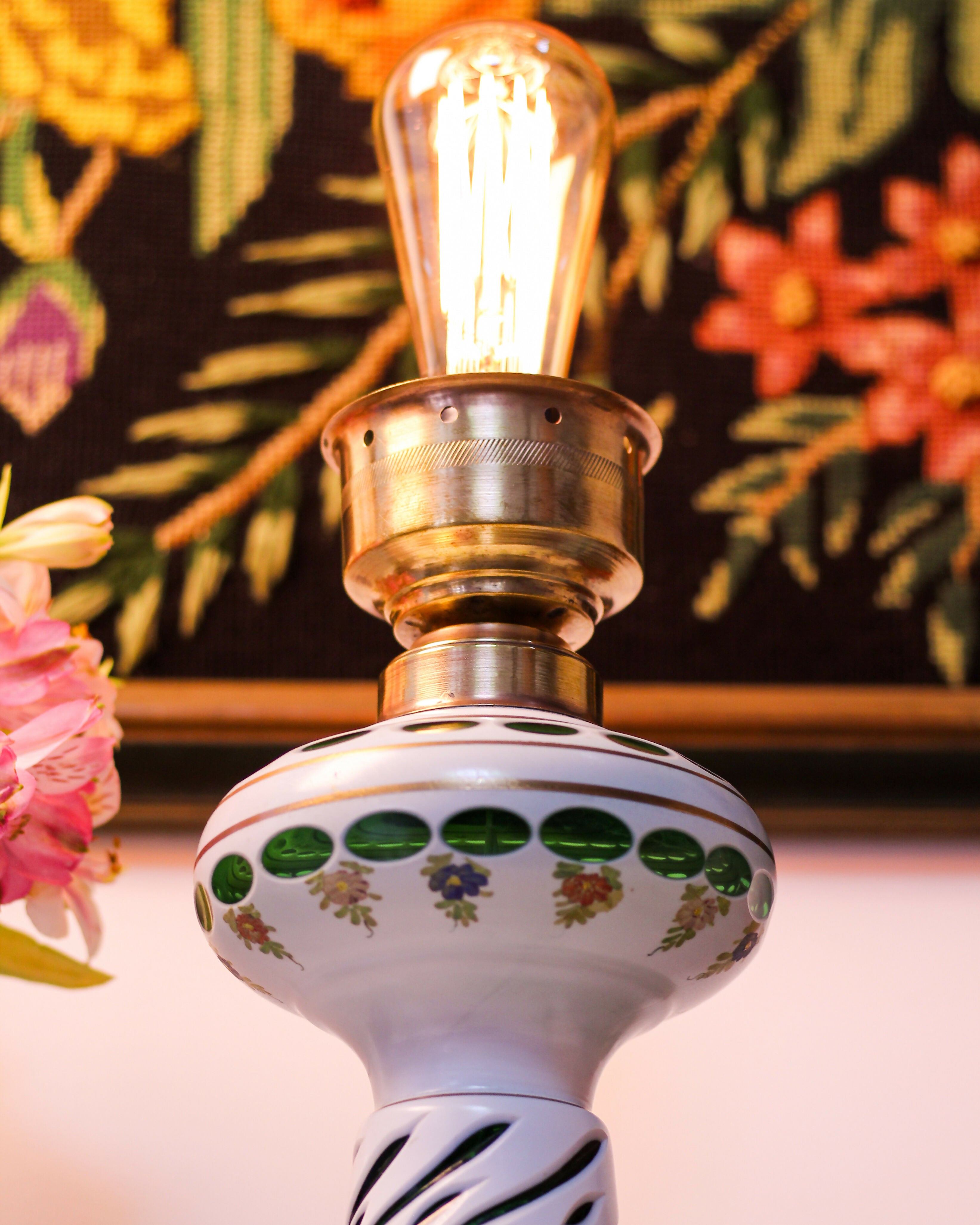 Abajur em cristal overlay pintado à mão