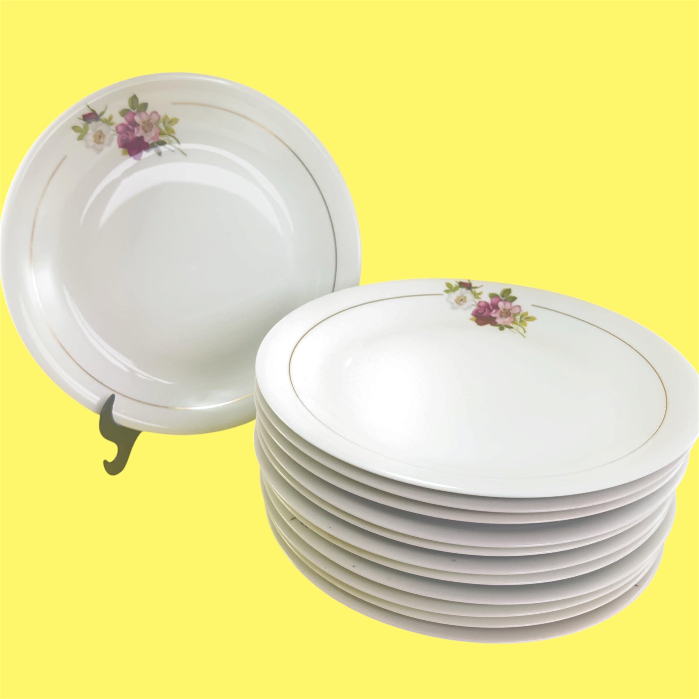 Jogo de jantar Porcelana Renner com motivos florais 