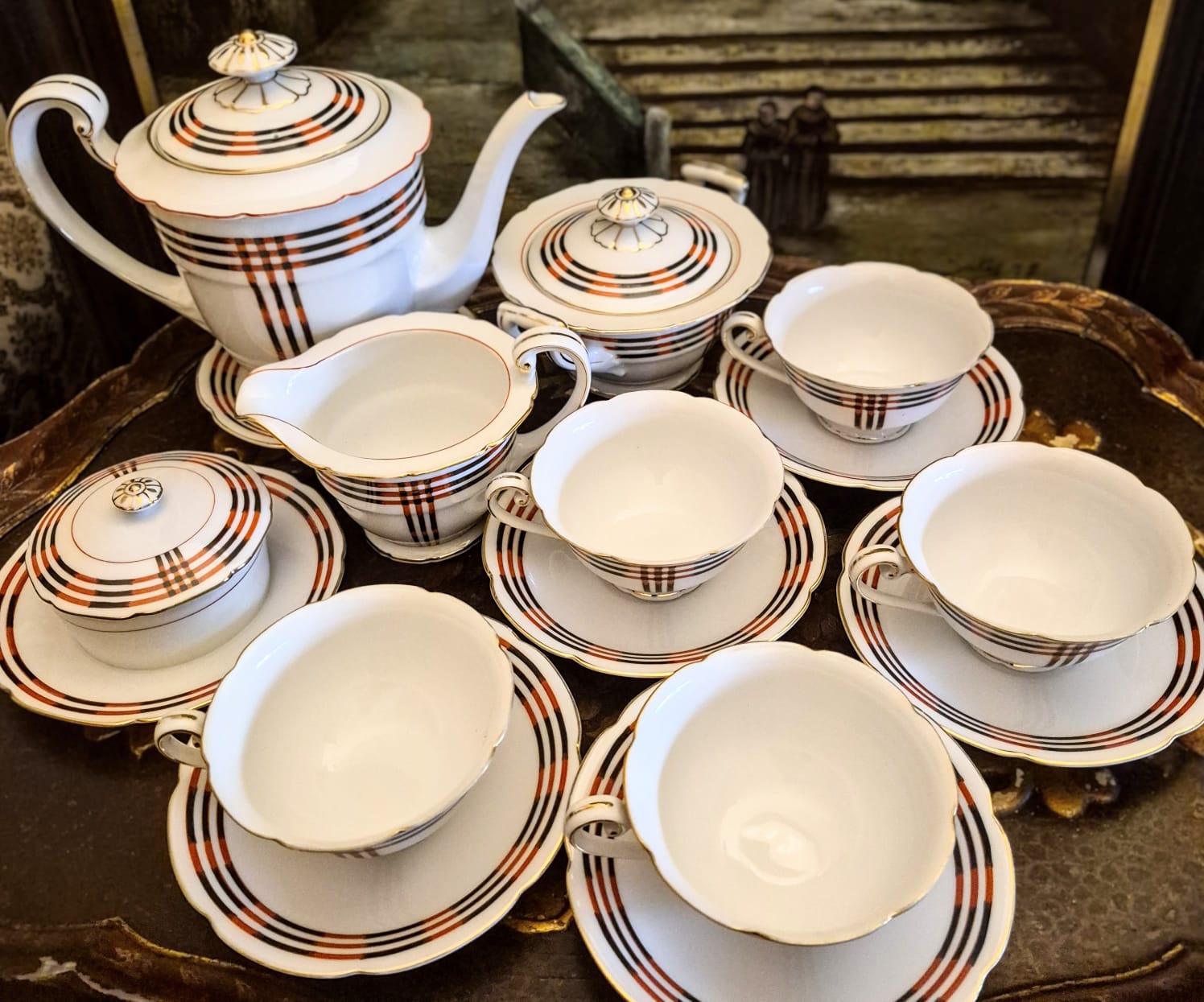 Lindíssimo jogo de chá antigo,  anos 30, em porcelana japonesa Noritake.  Incrível padrão xadrez Art Decó