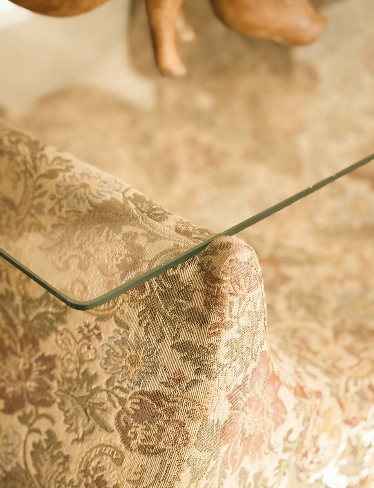 Mesa de apoio em tecido