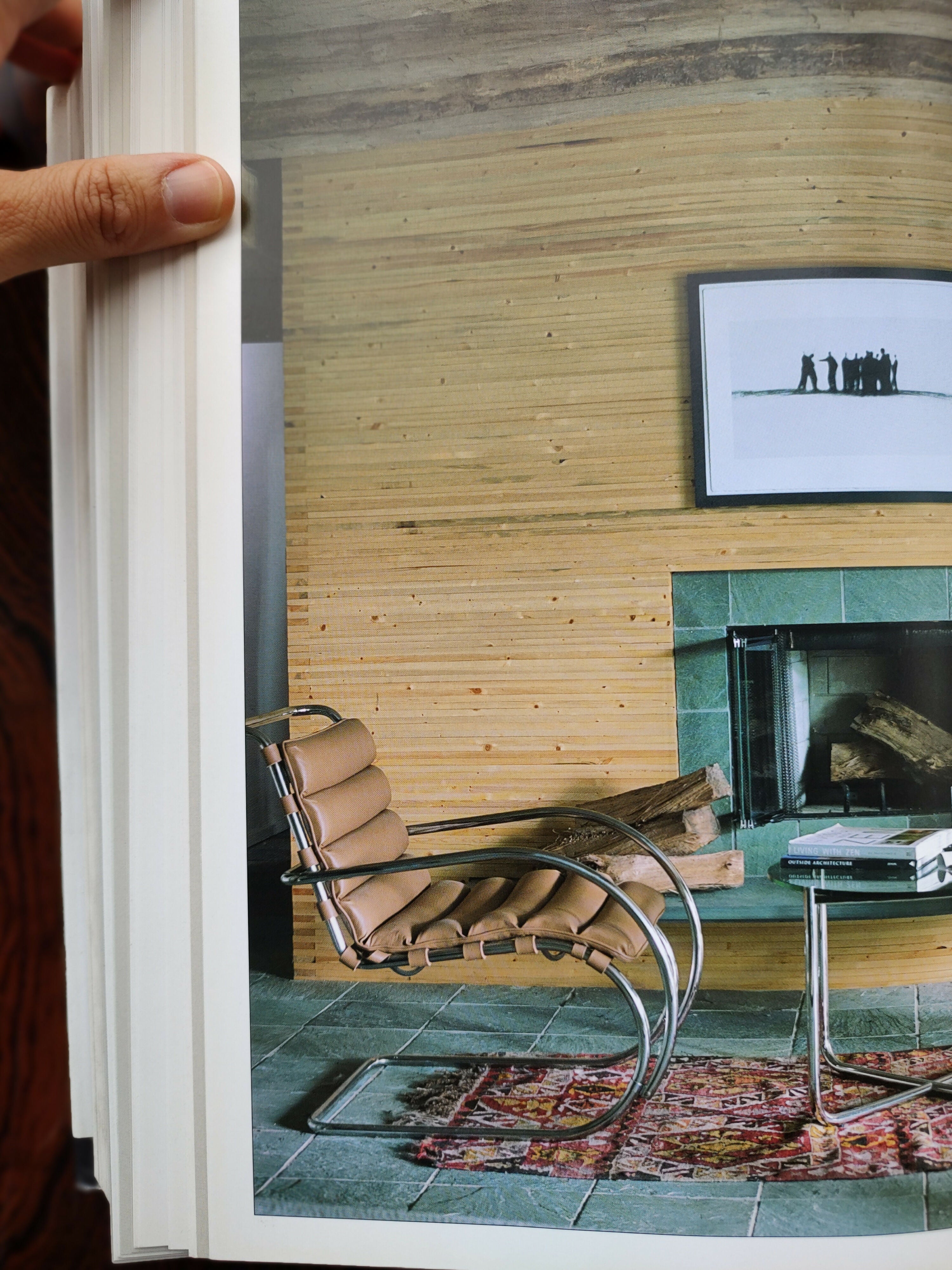 Livro &quot;Mobiliário Moderno - 150 anos de Design&quot;