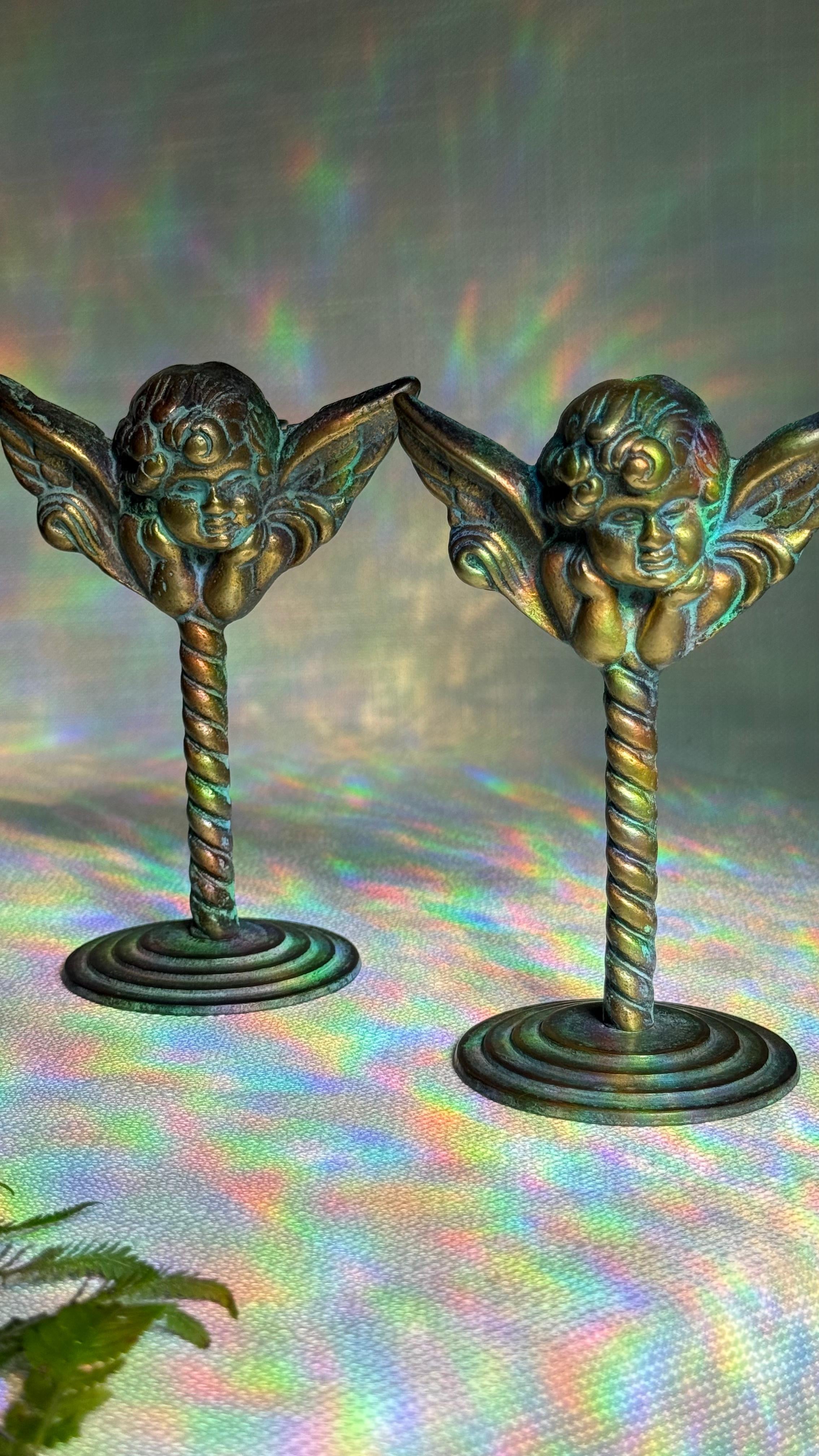 Castiçal Querubim em bronze