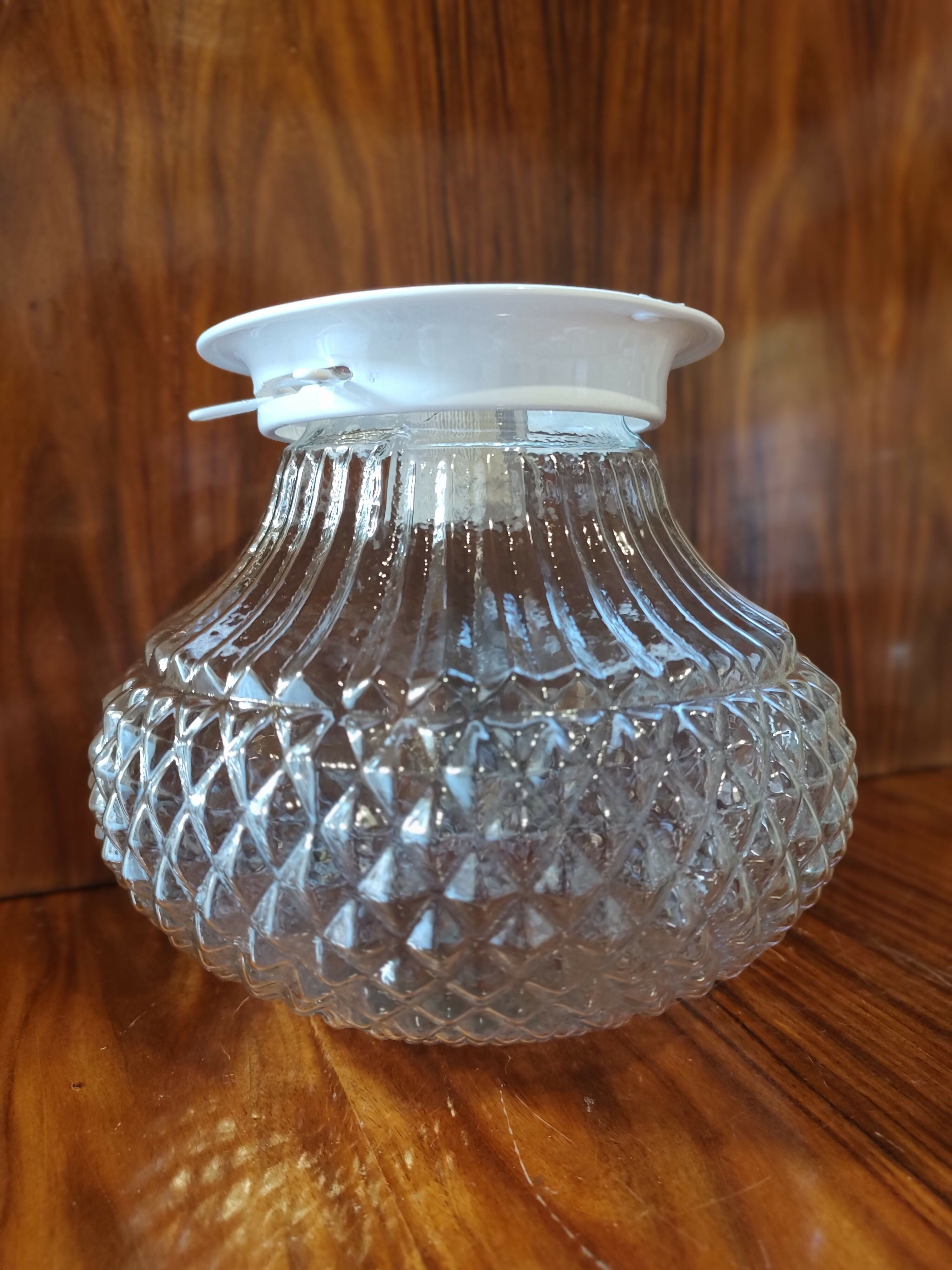 Luminária / Plafon de teto em vidro bico de Jaca em forma de vaso bojudo