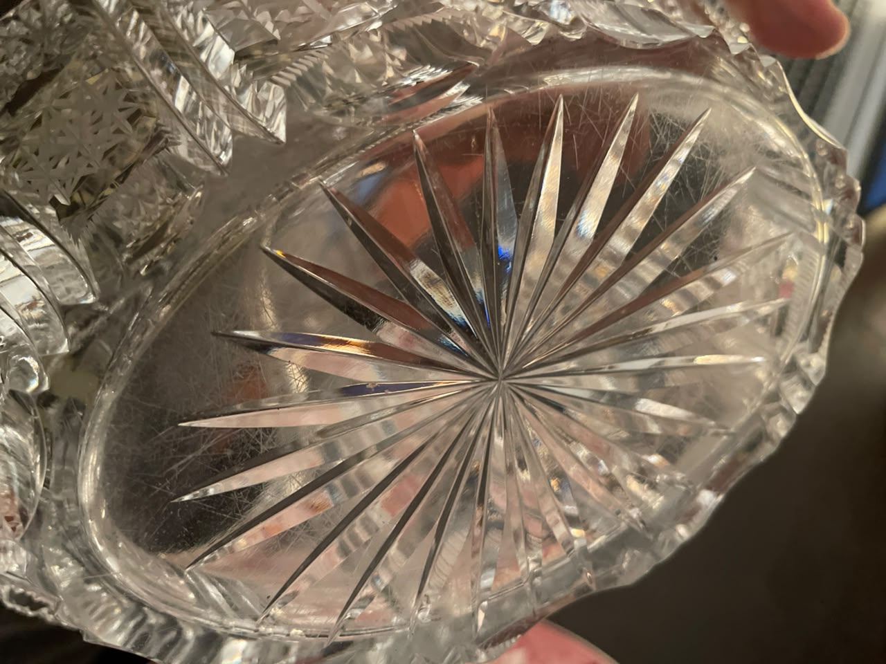 Grande cesta em cristal lapidado