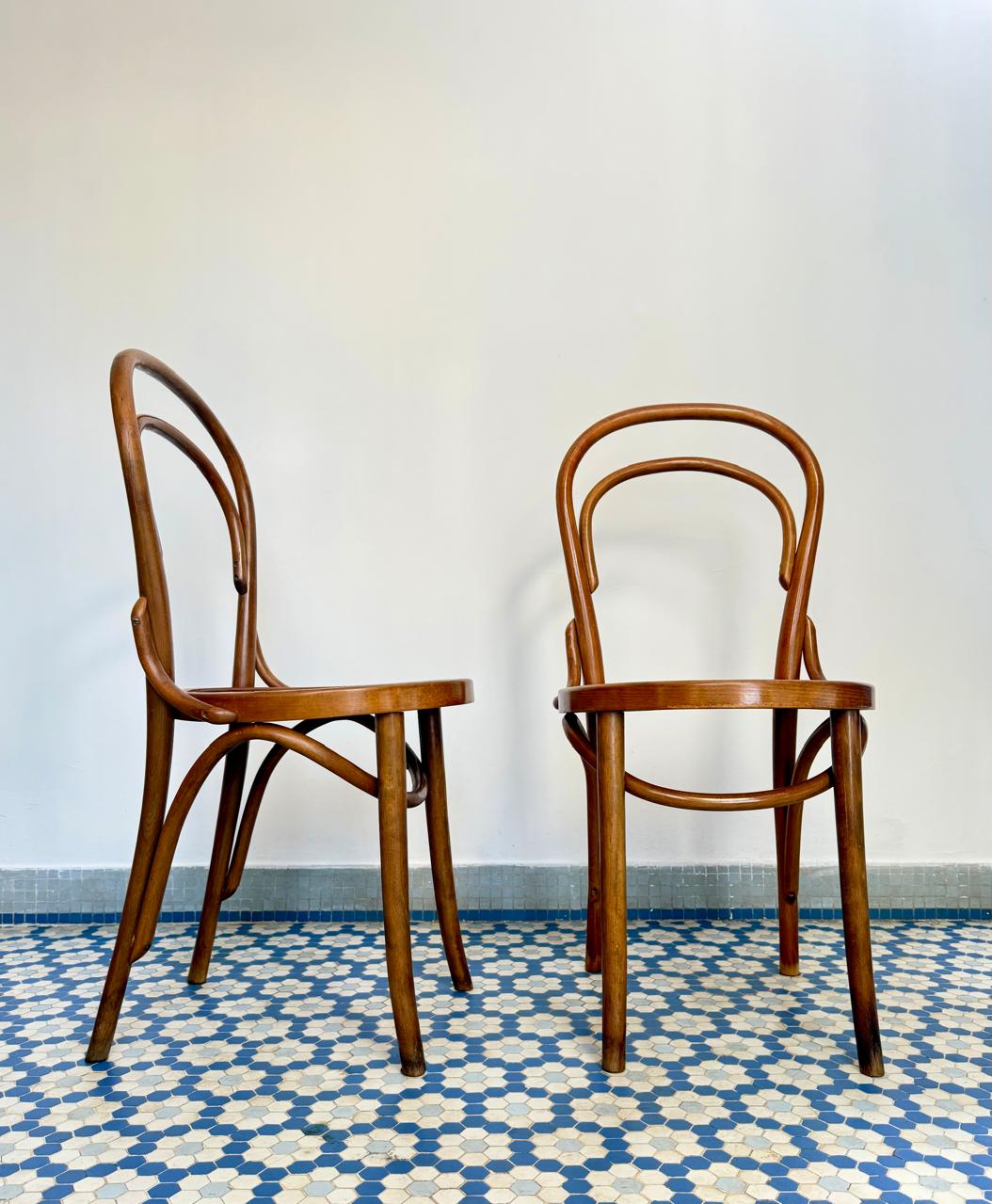 Set cadeiras "Charlie Chaplin " da Thonet - Made in Romania