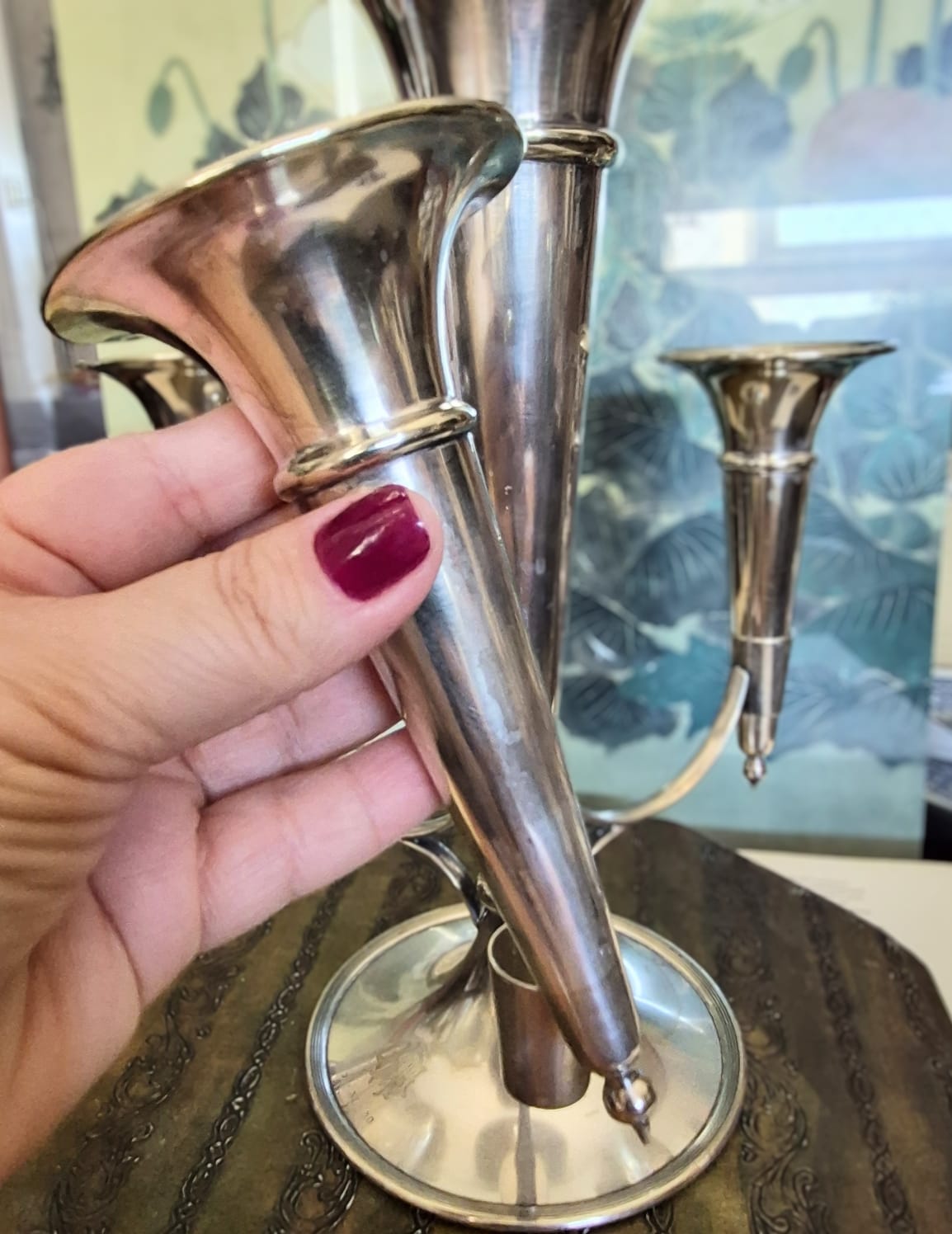  Incrível vaso epergne antigo em metal espessurado à prata inglesa Mappin &amp; Webb.