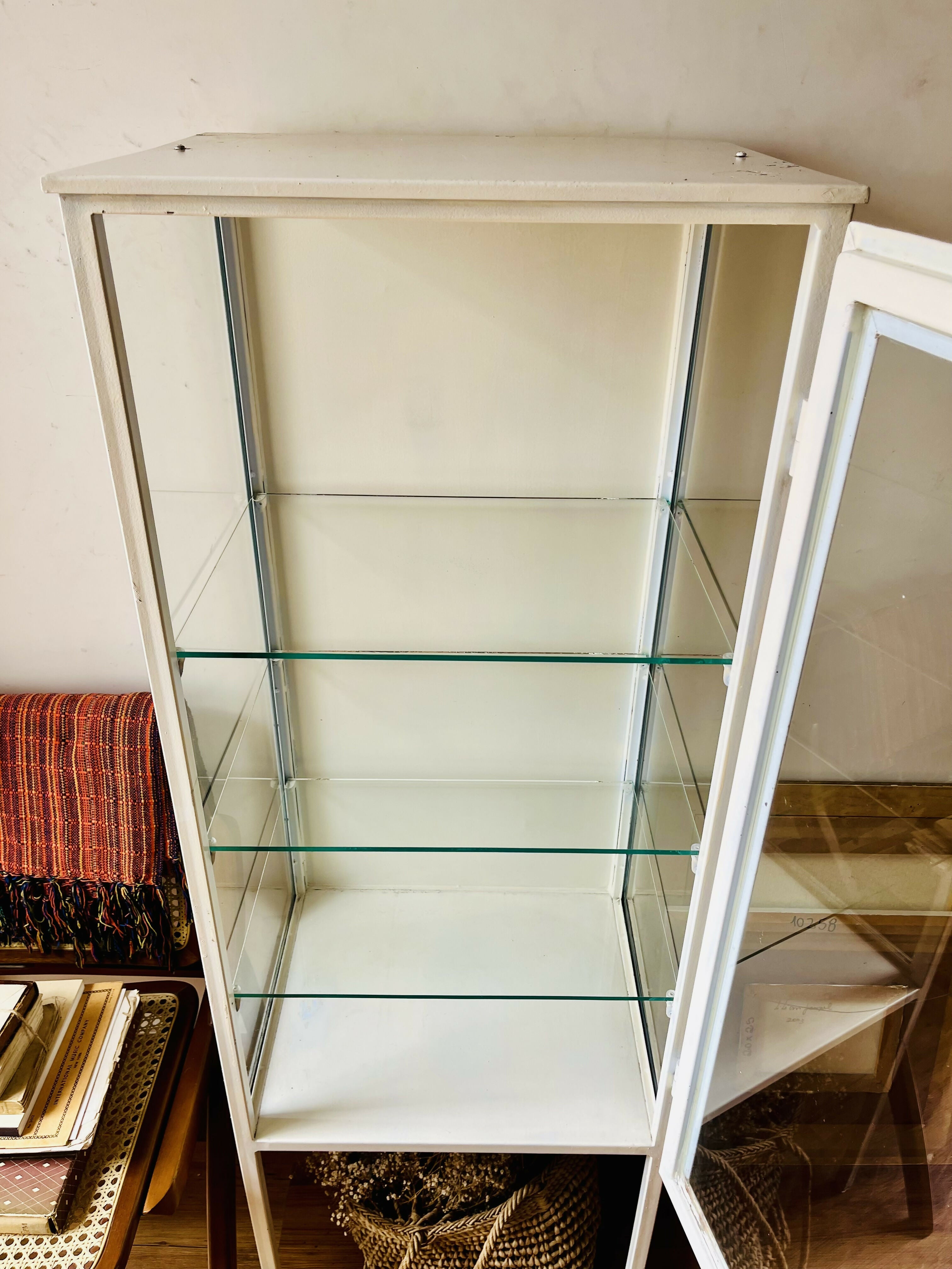 Armário de farmácia original